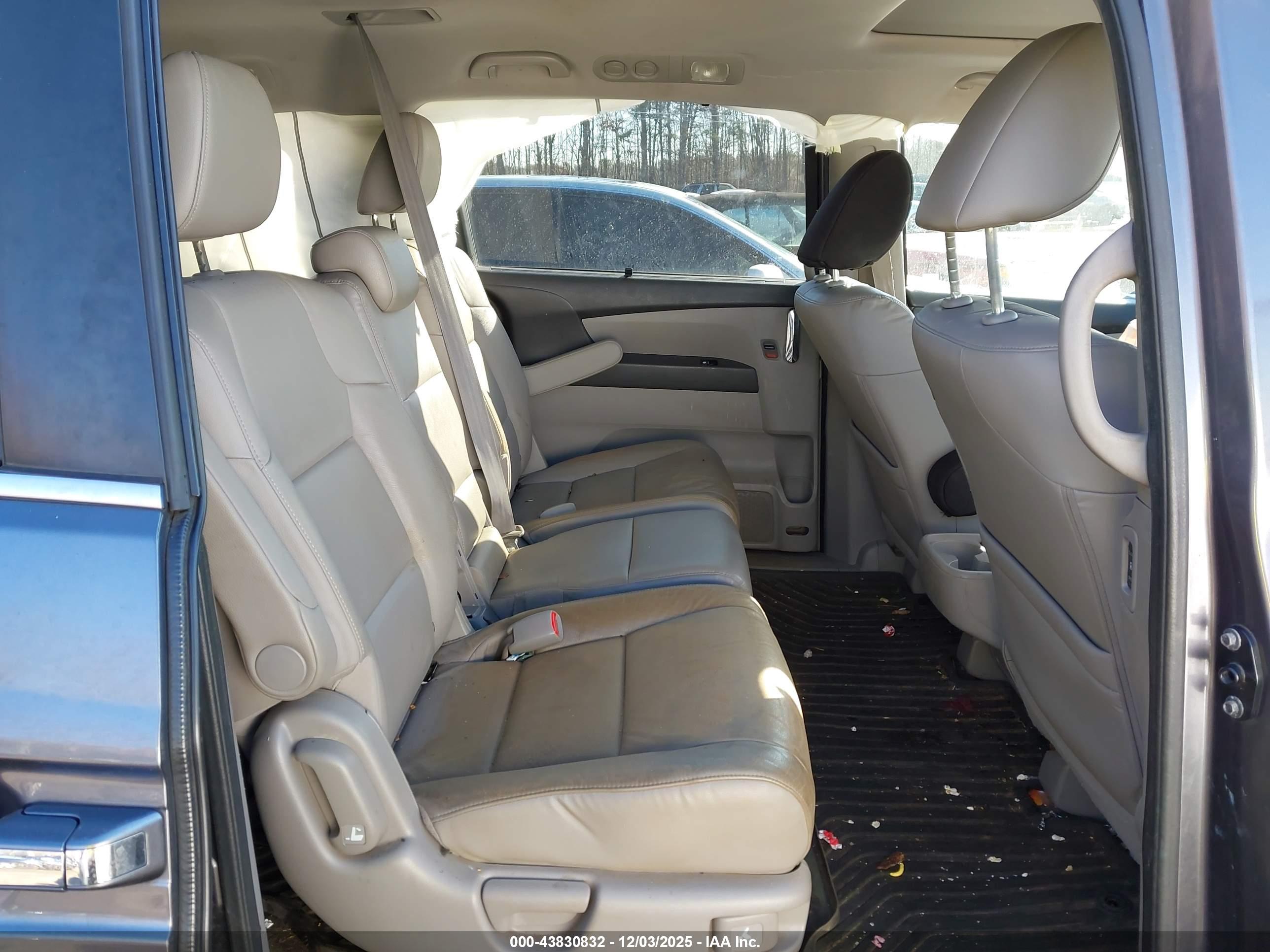 HONDA ODYSSEY image 8