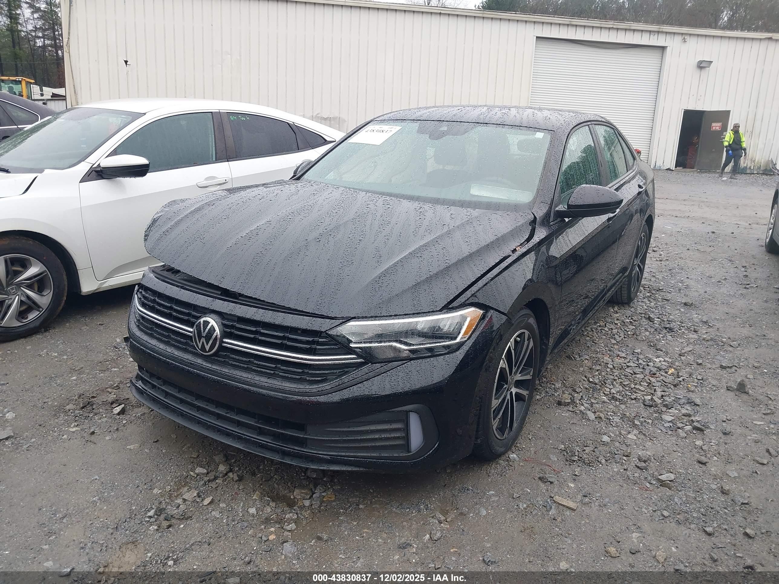 VOLKSWAGEN JETTA image 2