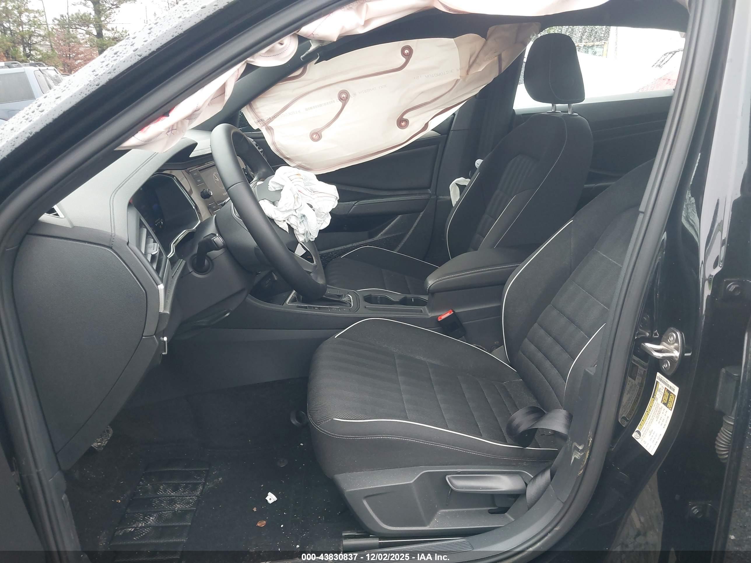 VOLKSWAGEN JETTA image 5