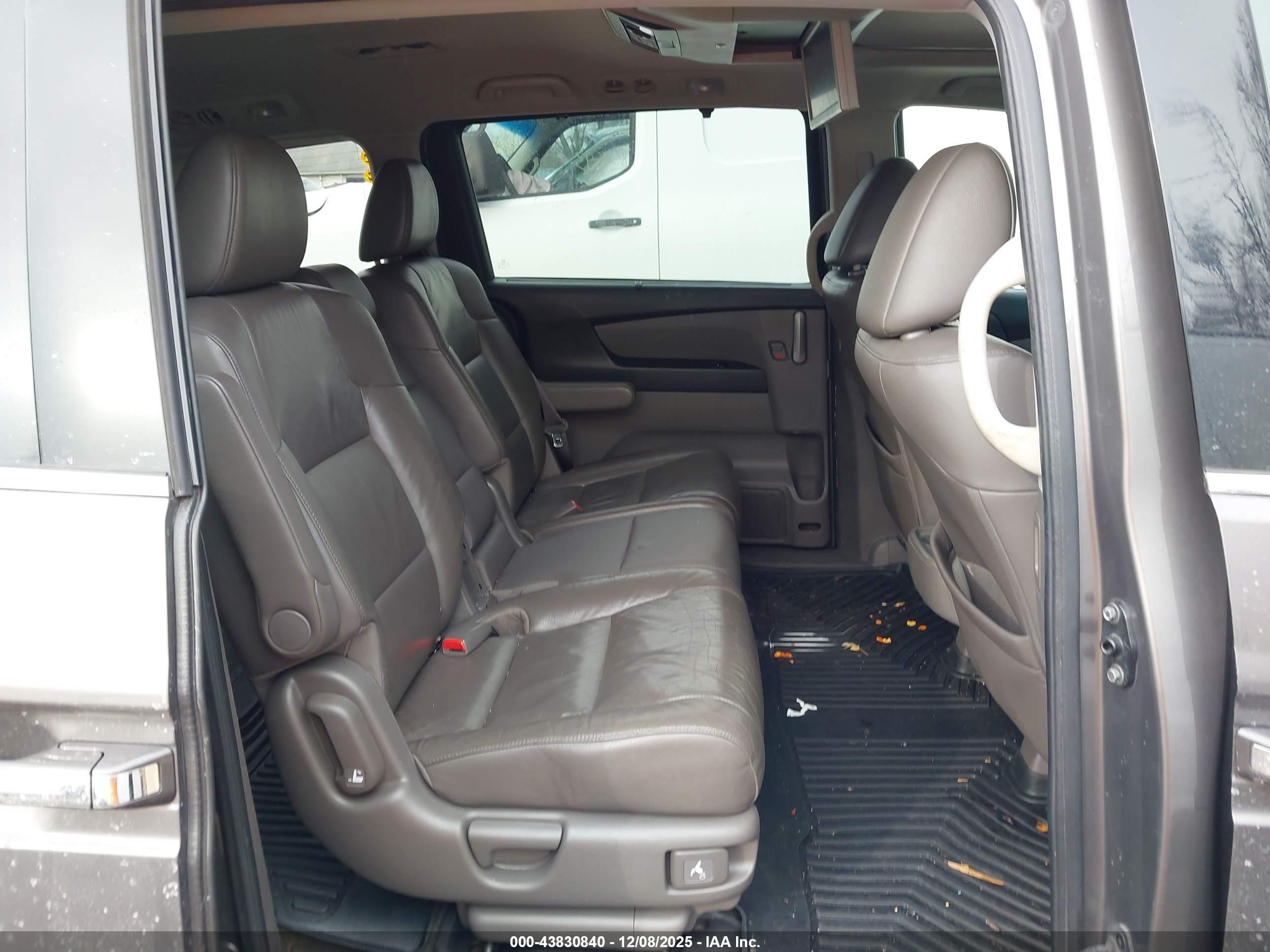 HONDA ODYSSEY image 8
