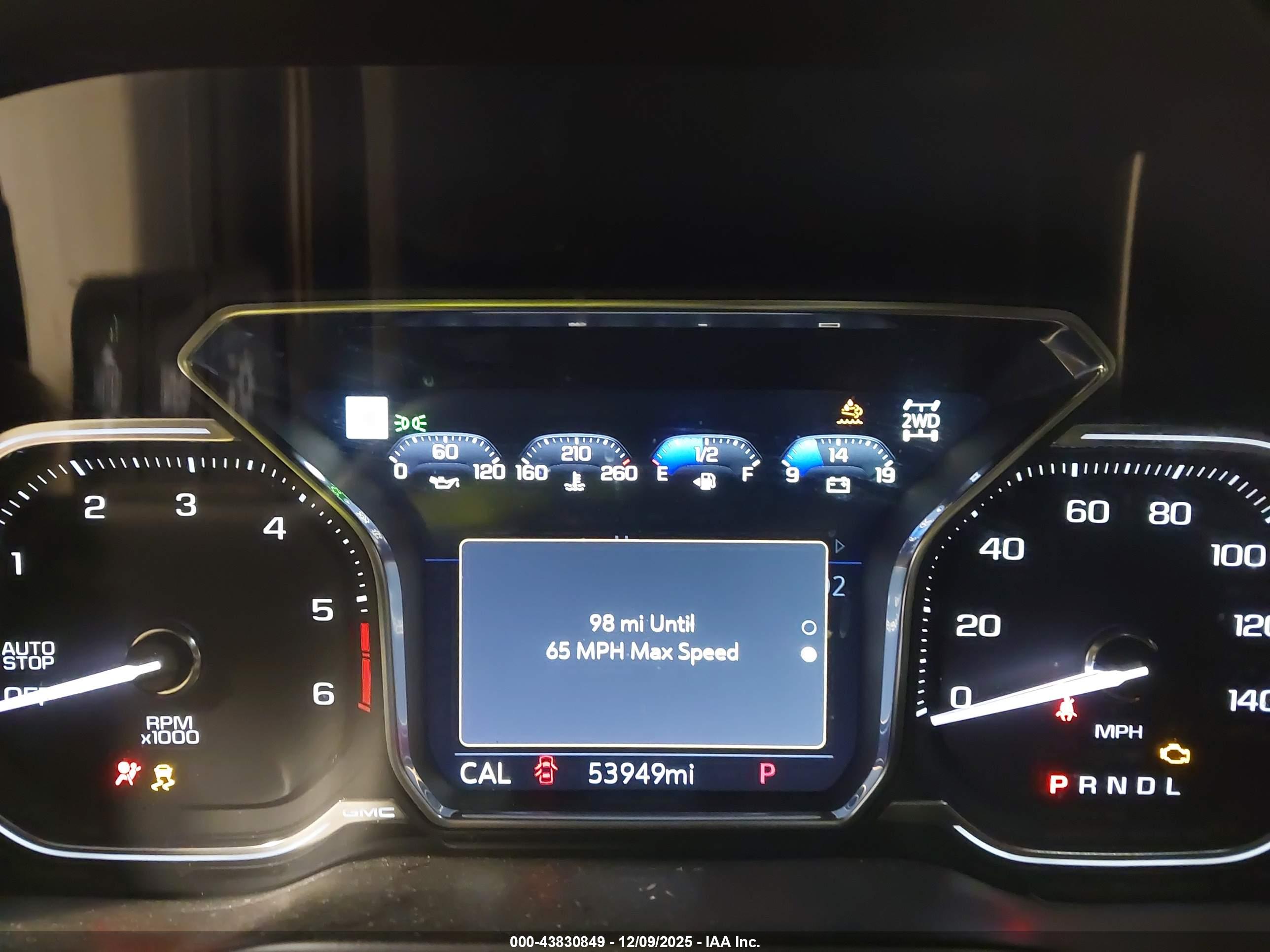 GMC SIERRA image 7