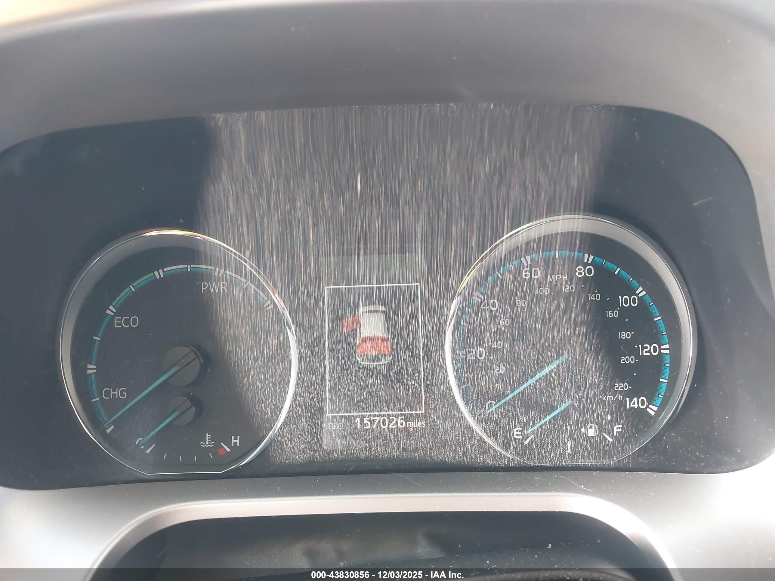 TOYOTA RAV4 image 7