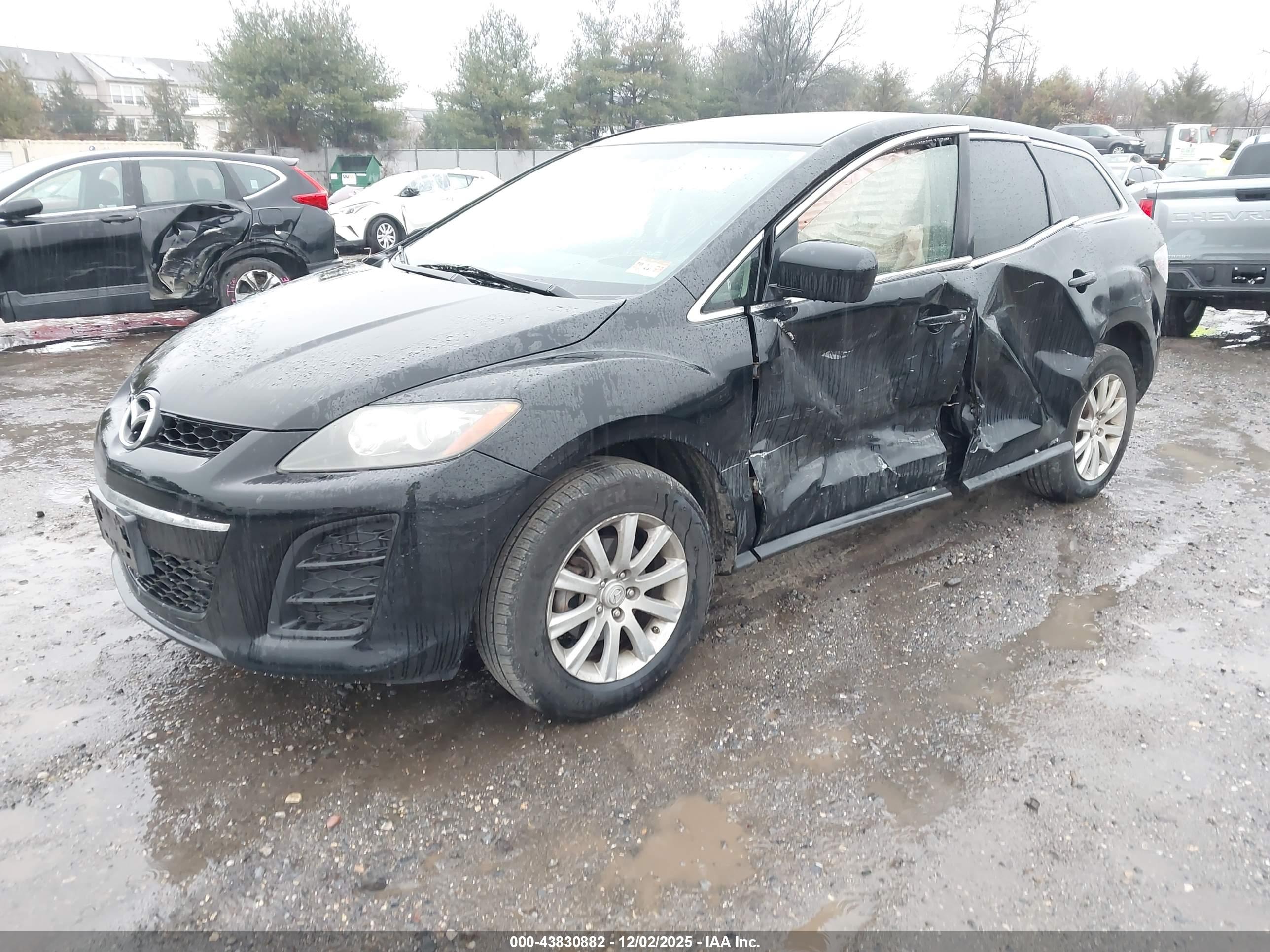 MAZDA CX-7 image 2