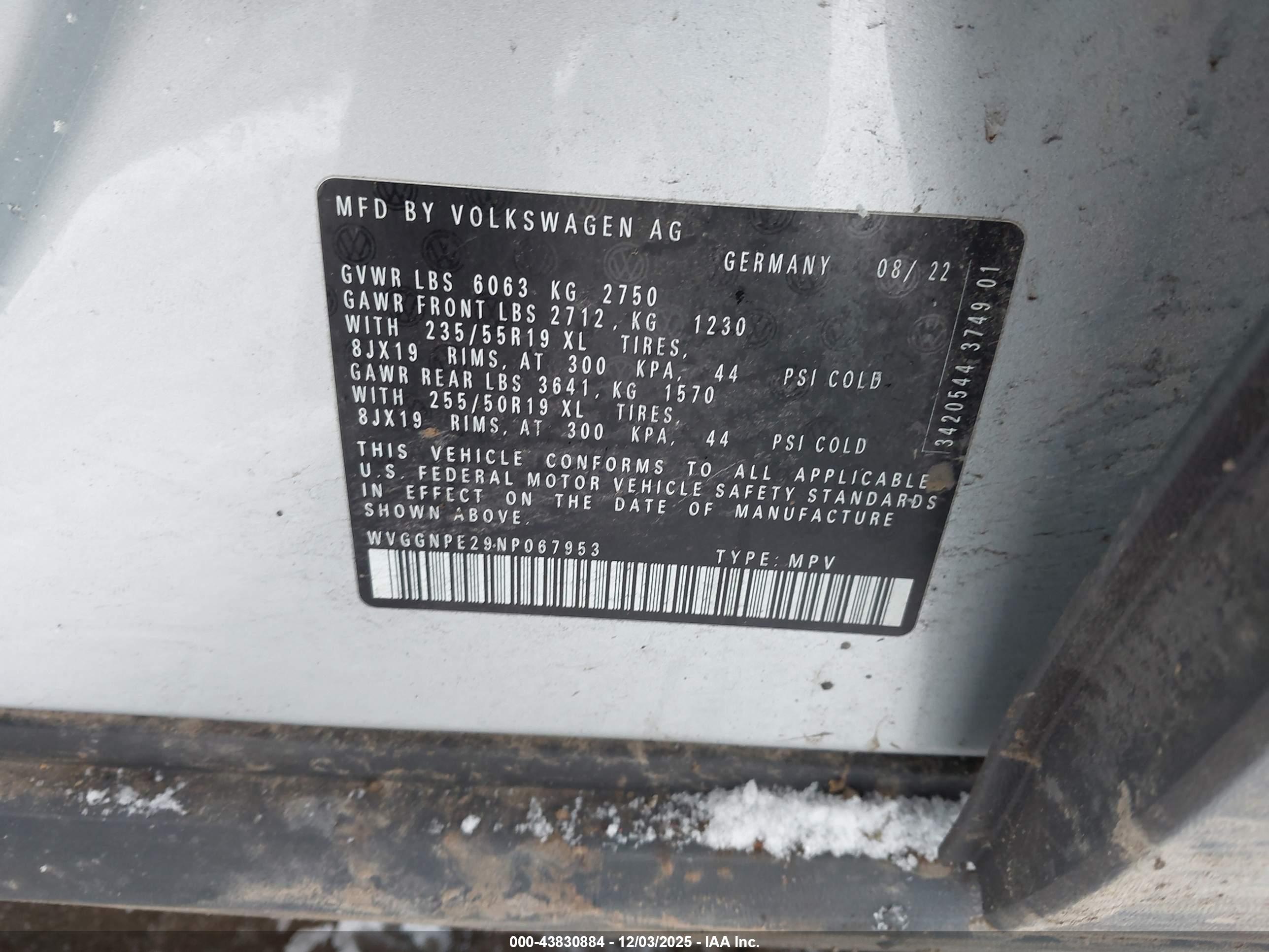 VOLKSWAGEN ID.4 image 9
