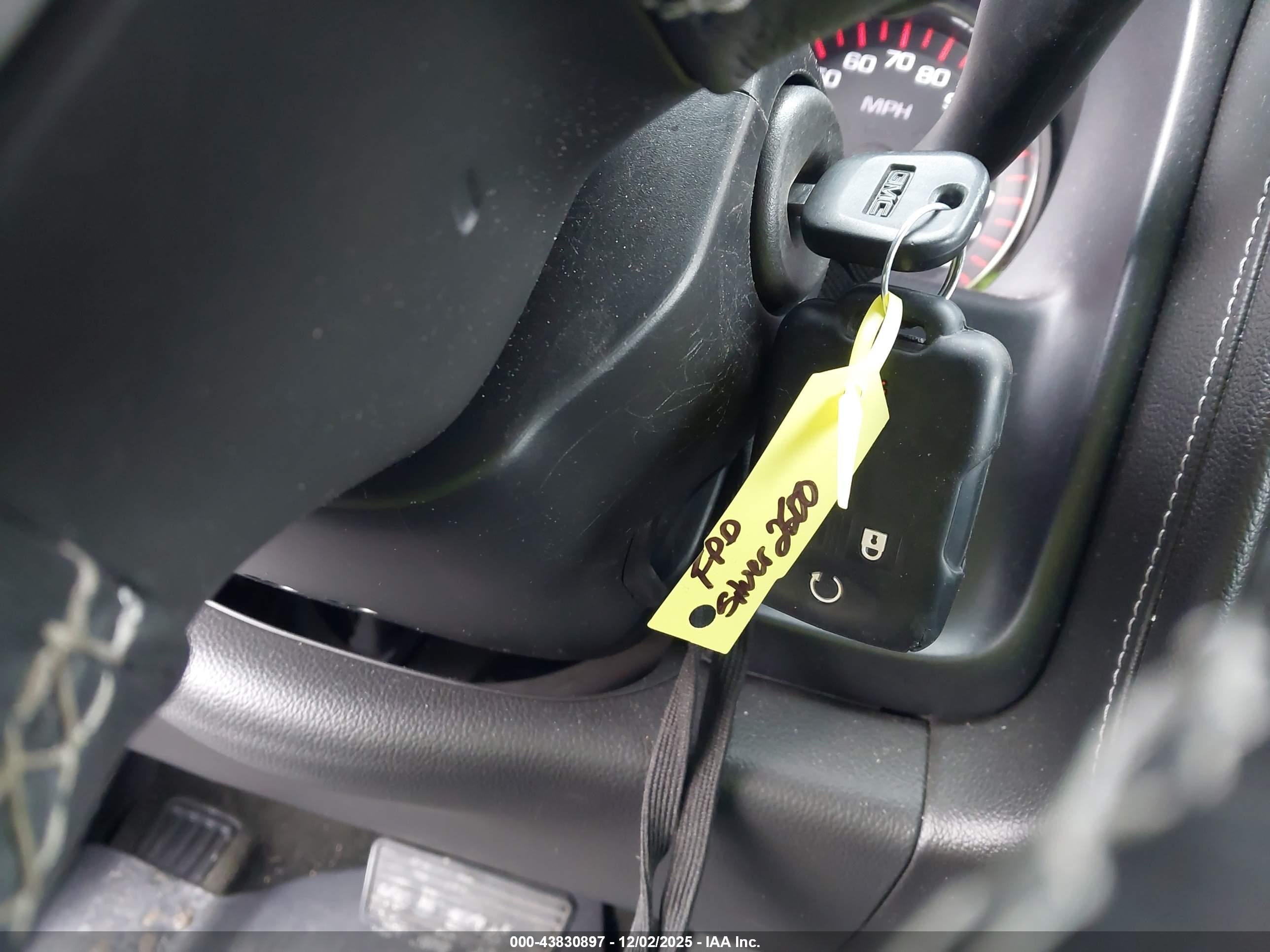 GMC SIERRA image 11