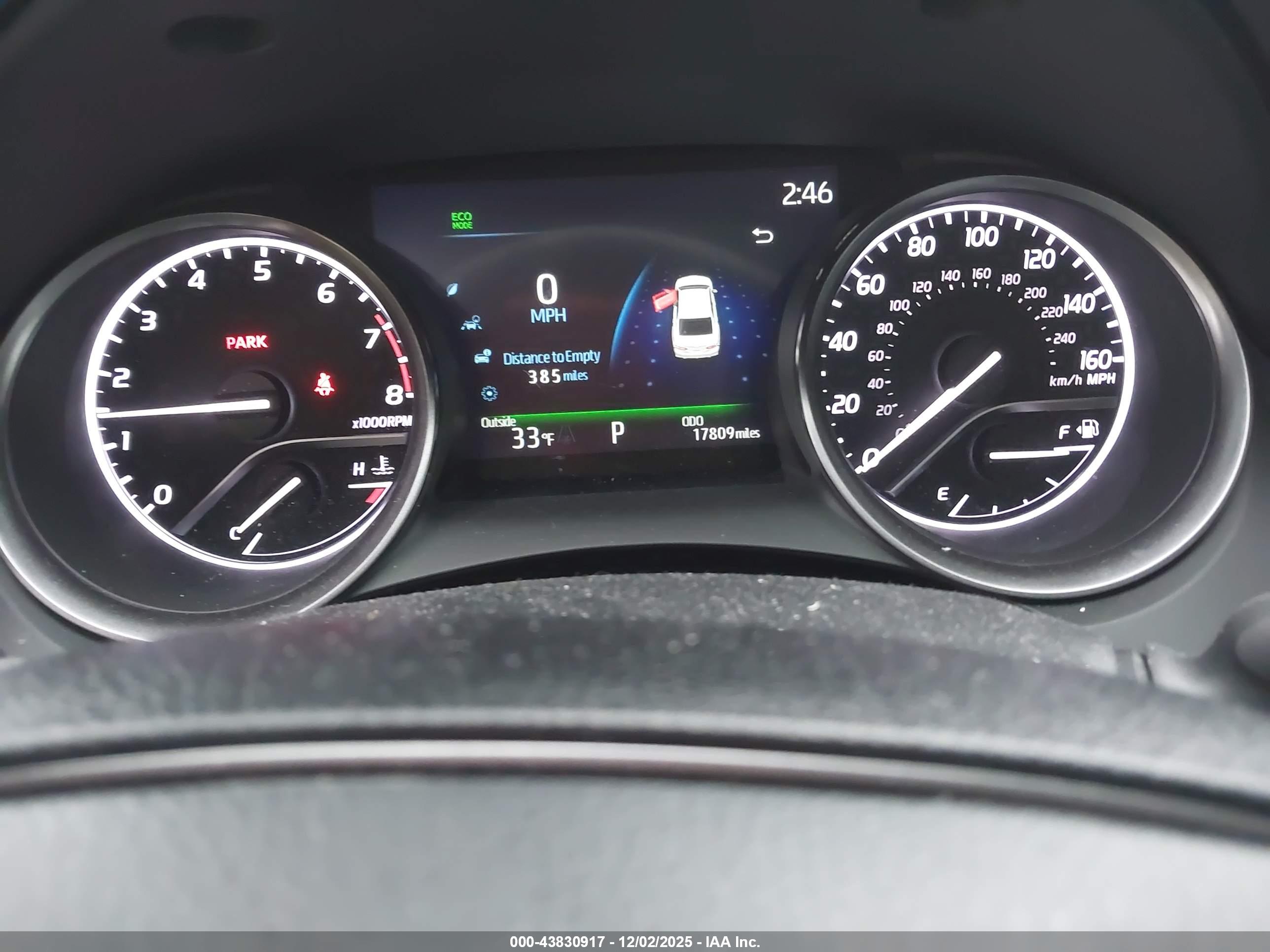 TOYOTA CAMRY image 7