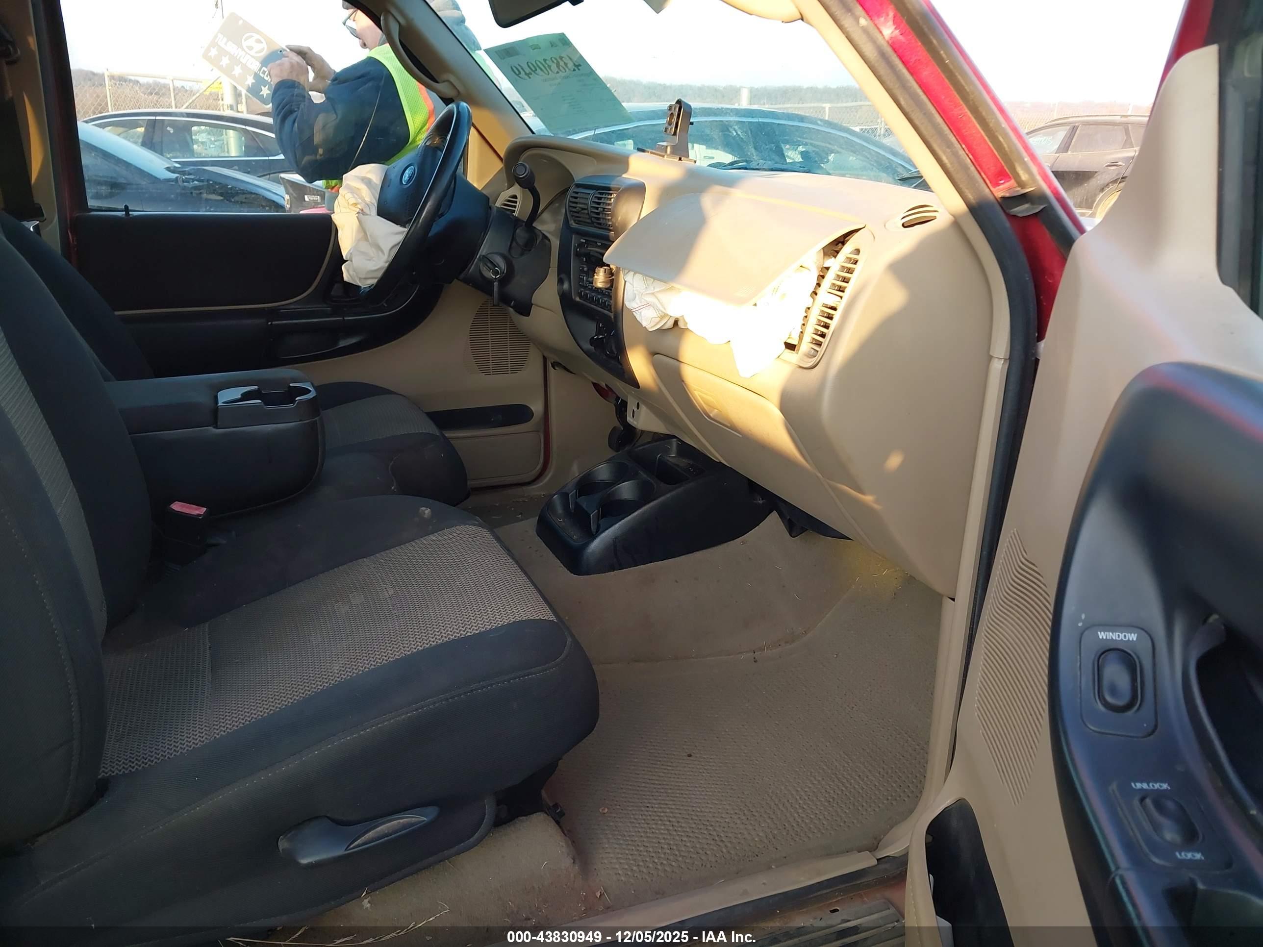 FORD RANGER image 5