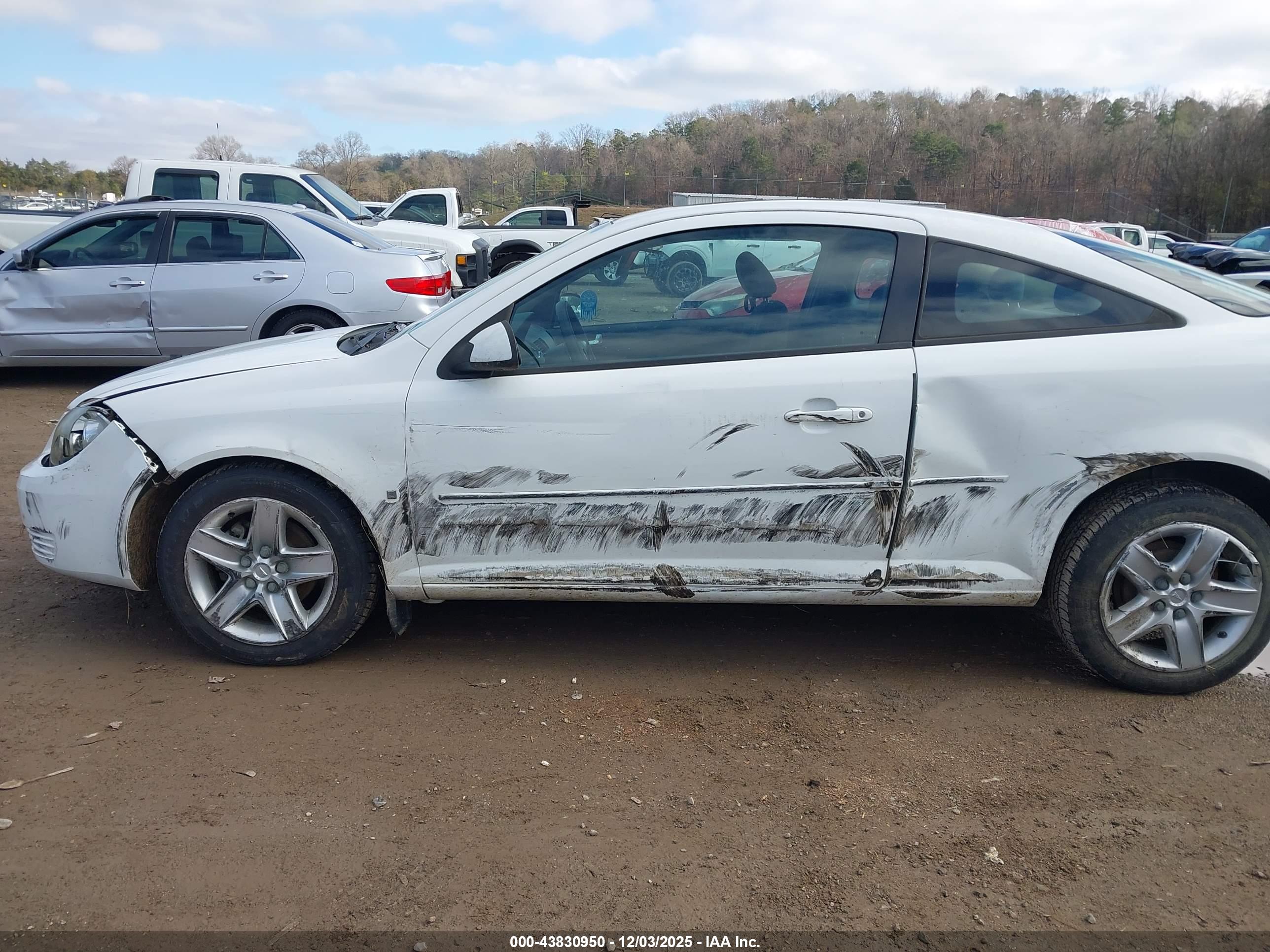 PONTIAC G5 image 6