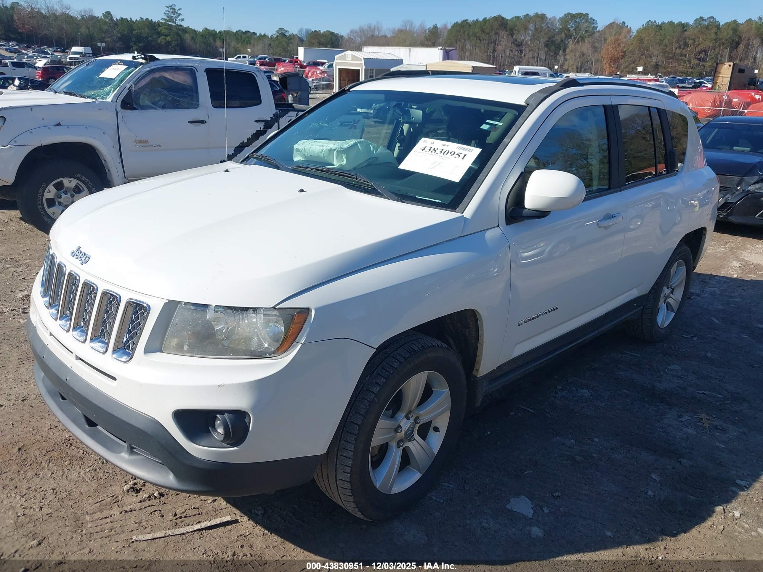 JEEP COMPASS image 2