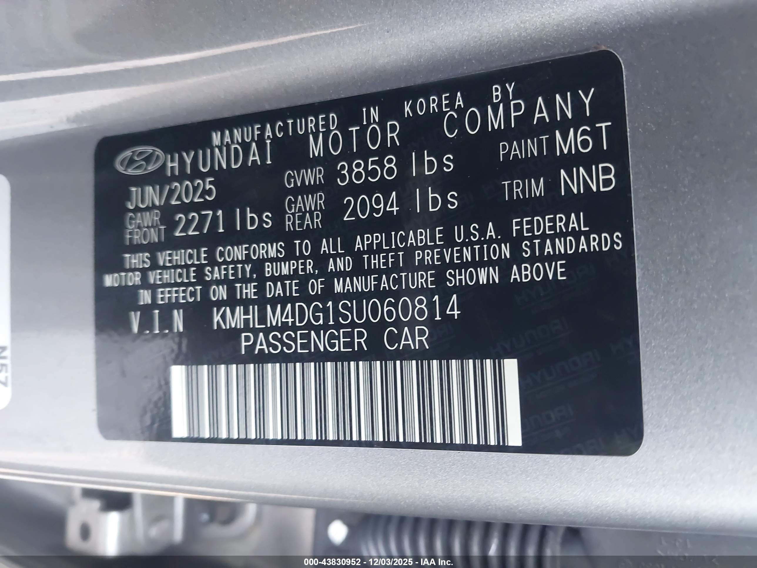 HYUNDAI ELANTRA image 9