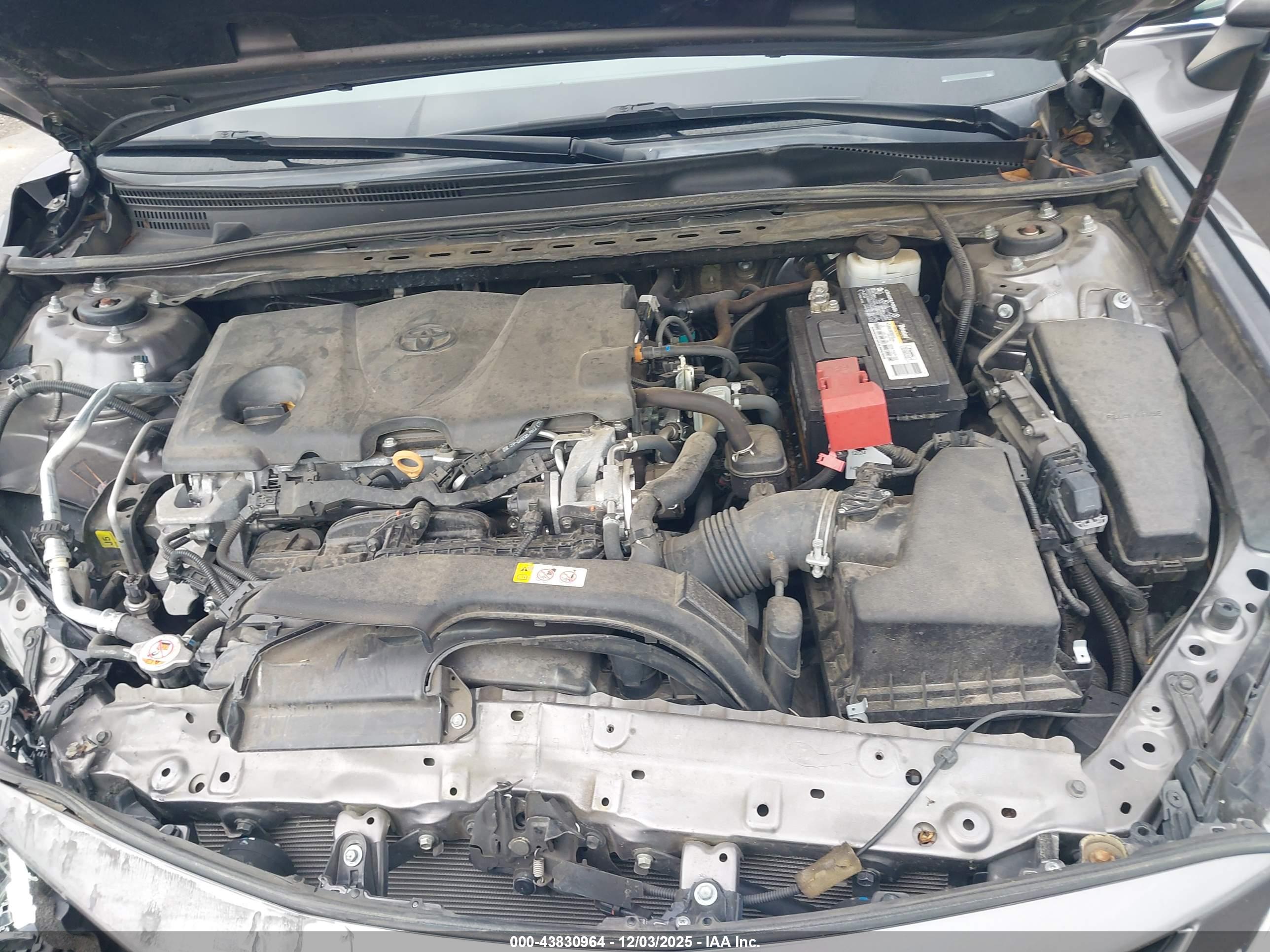 TOYOTA CAMRY image 10