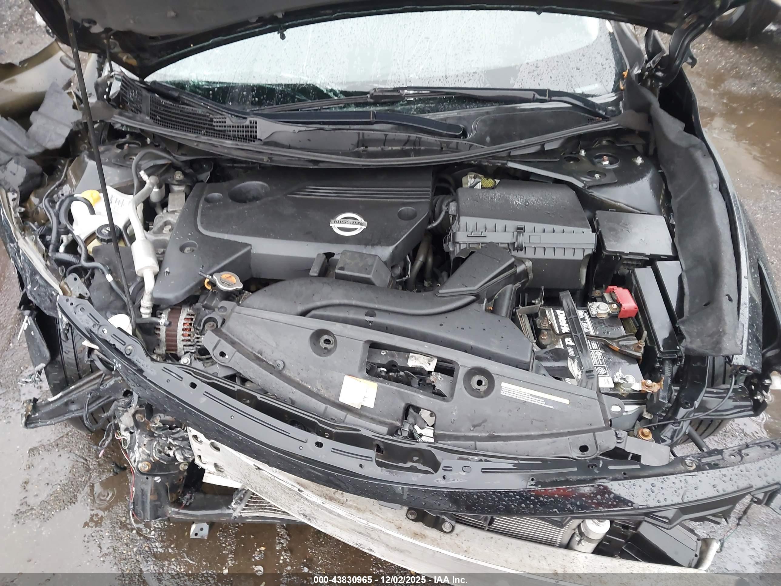 NISSAN ALTIMA image 10