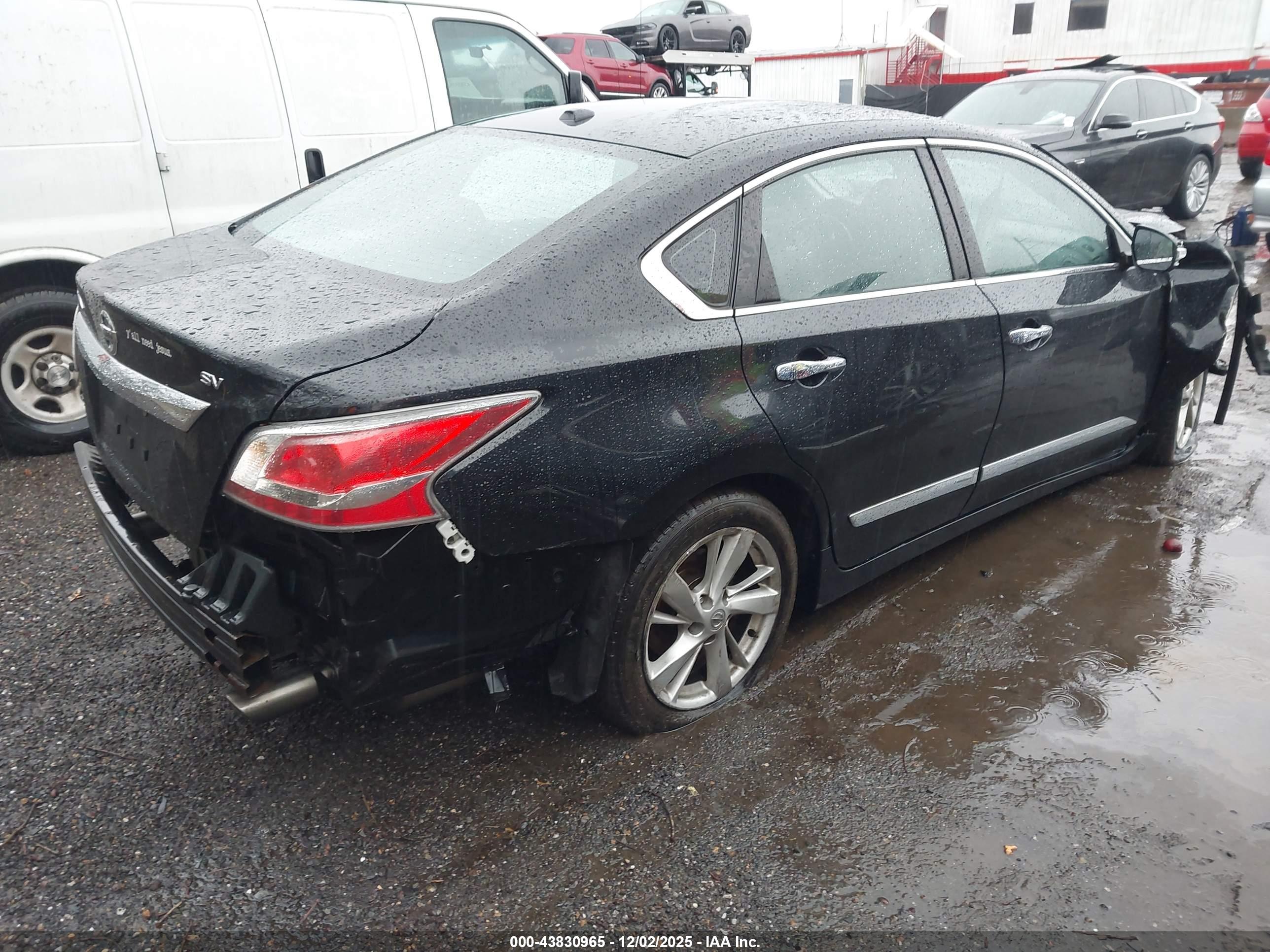 NISSAN ALTIMA image 4