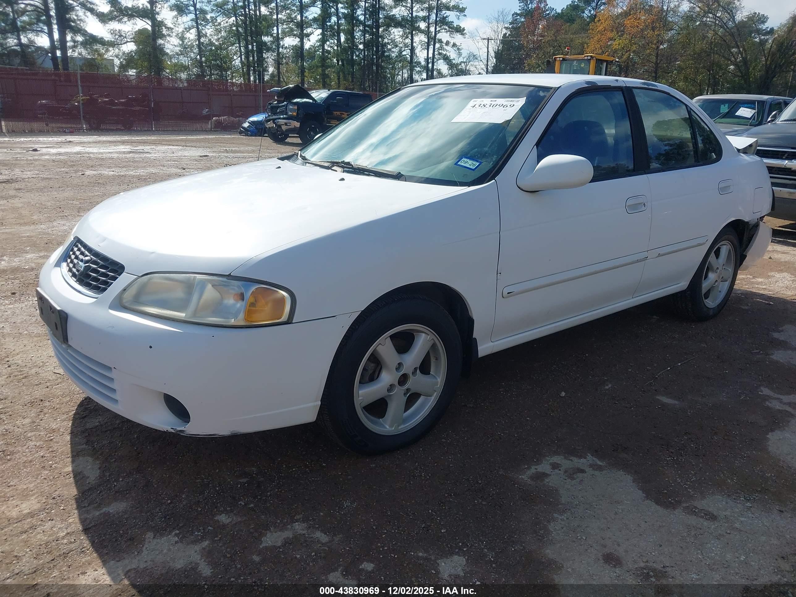 NISSAN SENTRA image 2