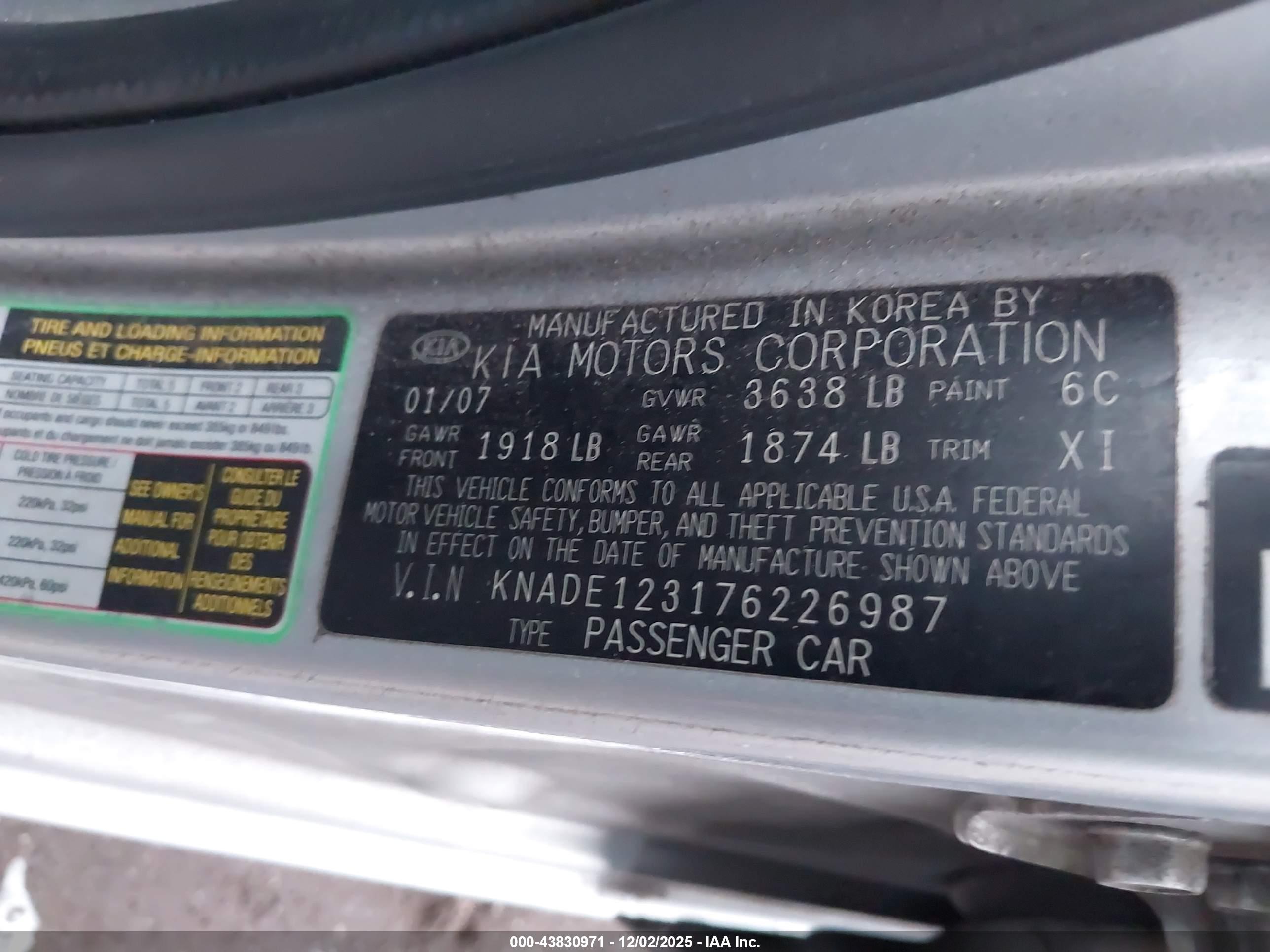 KIA RIO image 9