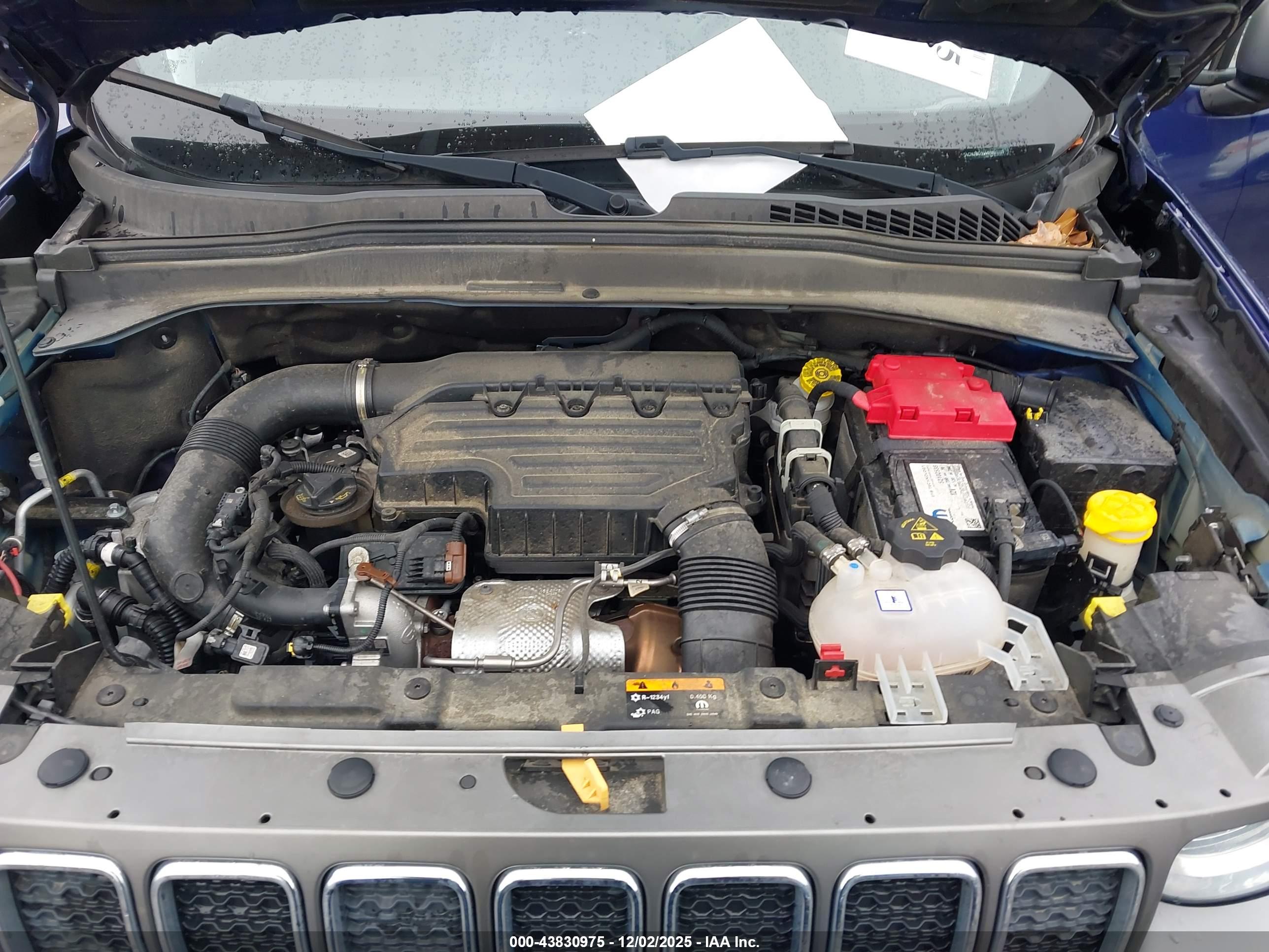 JEEP RENEGADE image 10