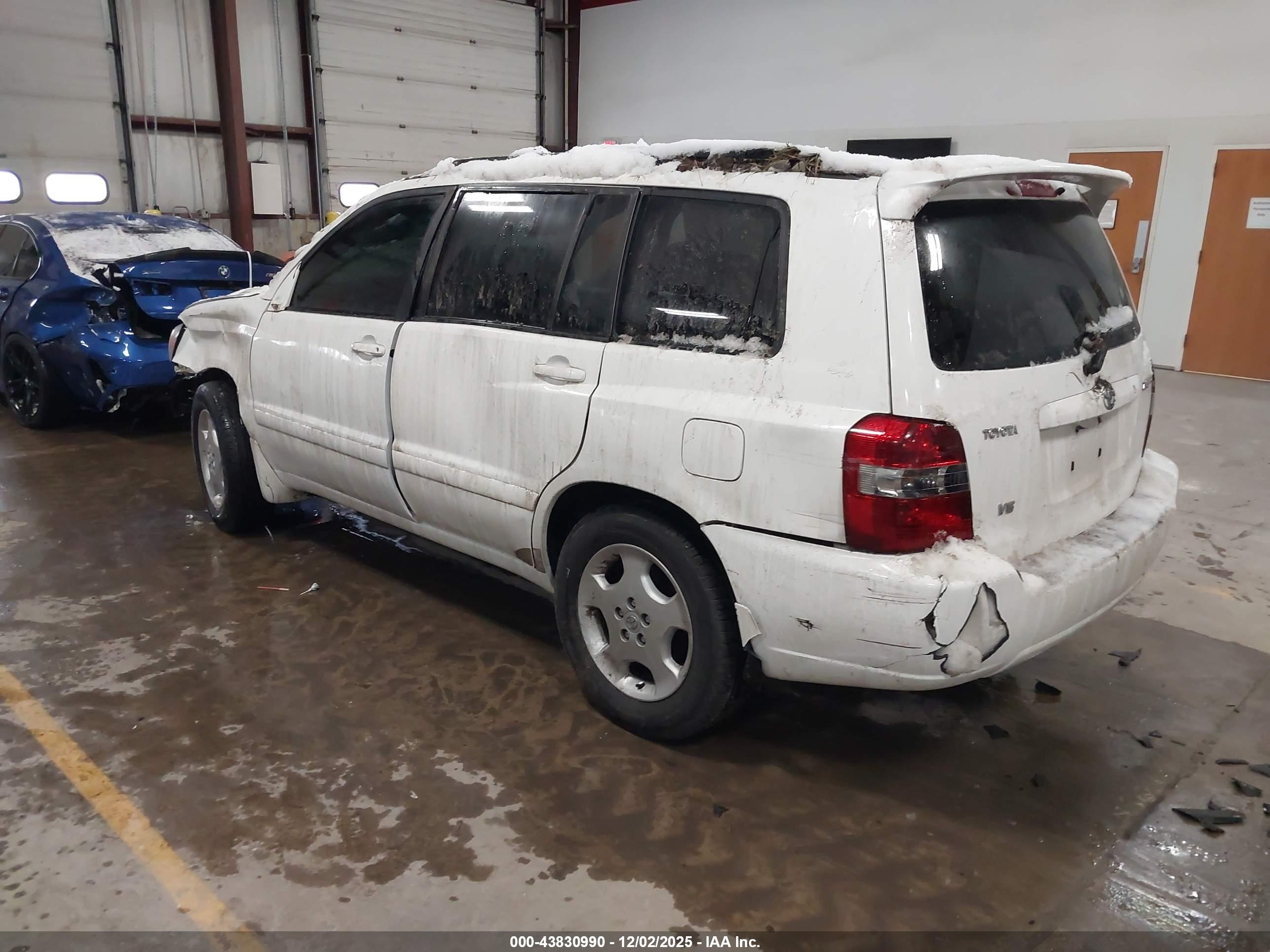 TOYOTA HIGHLANDER image 3