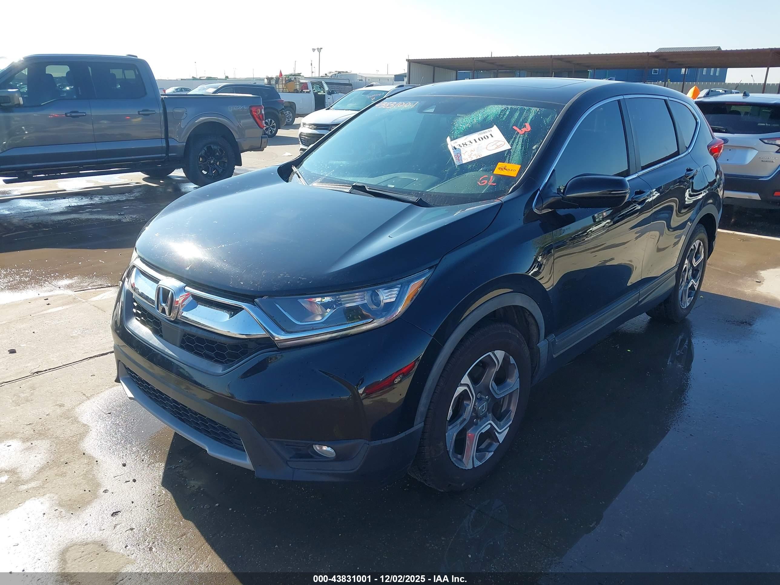 HONDA CR-V image 2