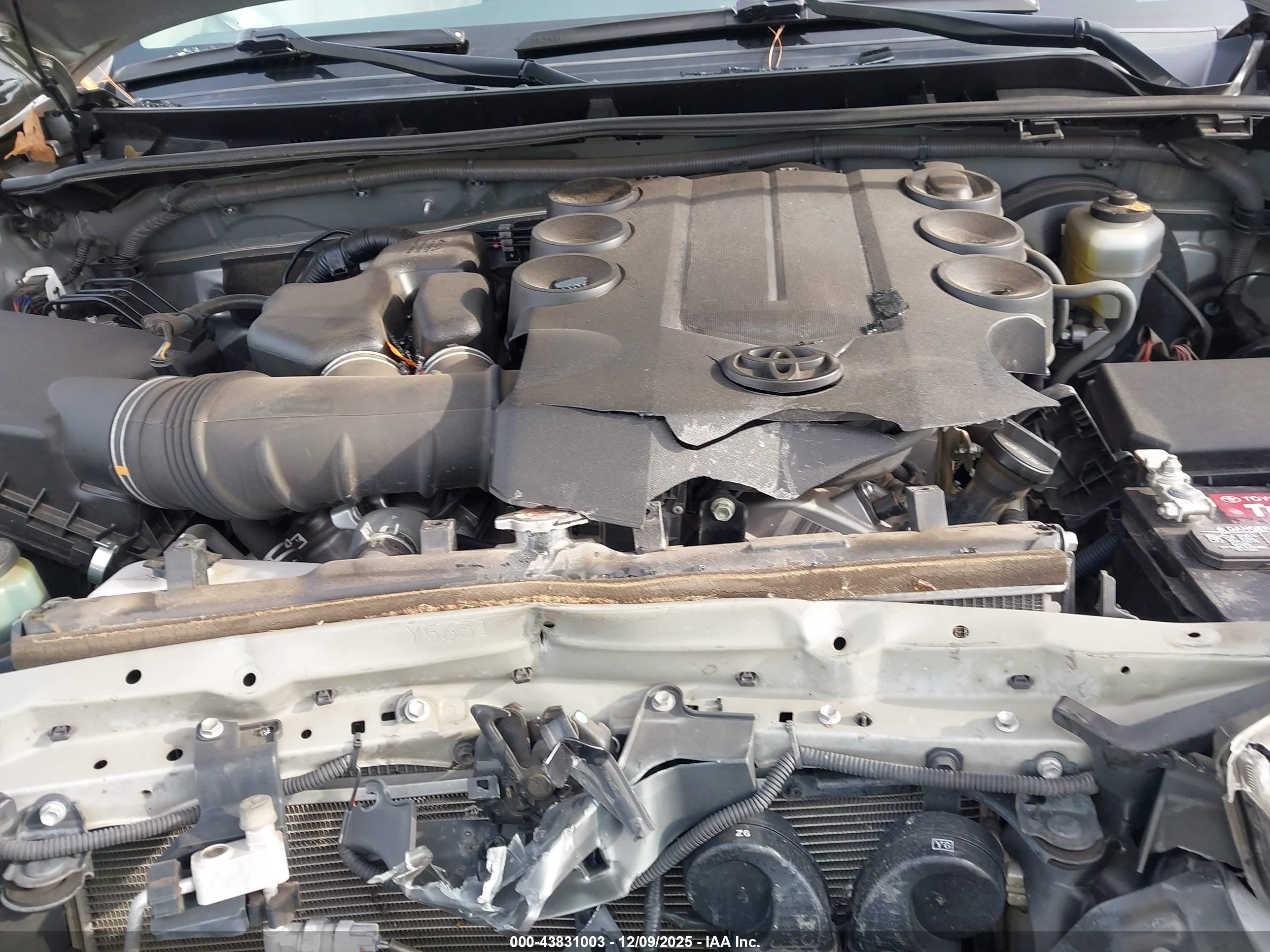 TOYOTA 4RUNNER image 10