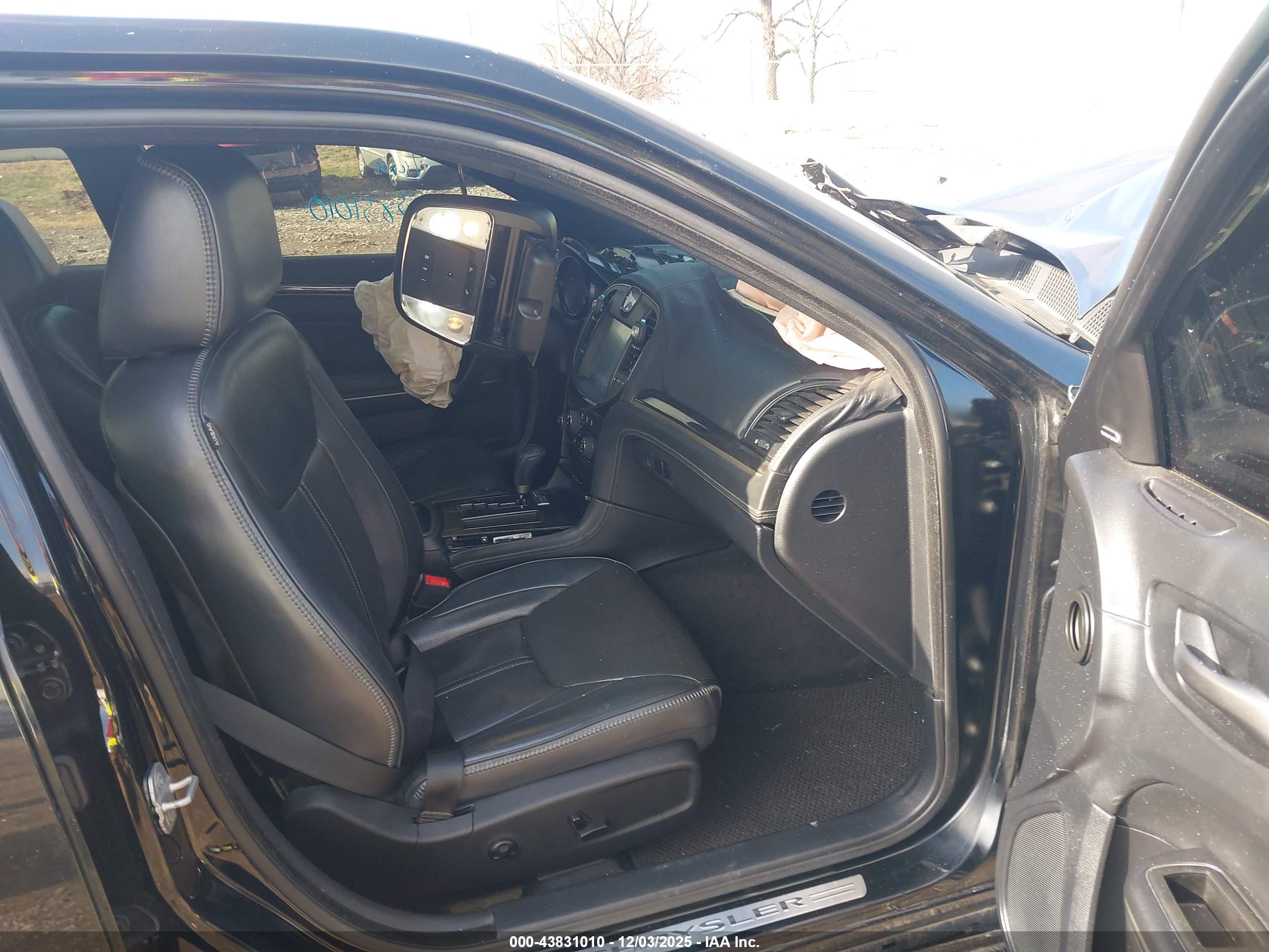 CHRYSLER 300C image 5