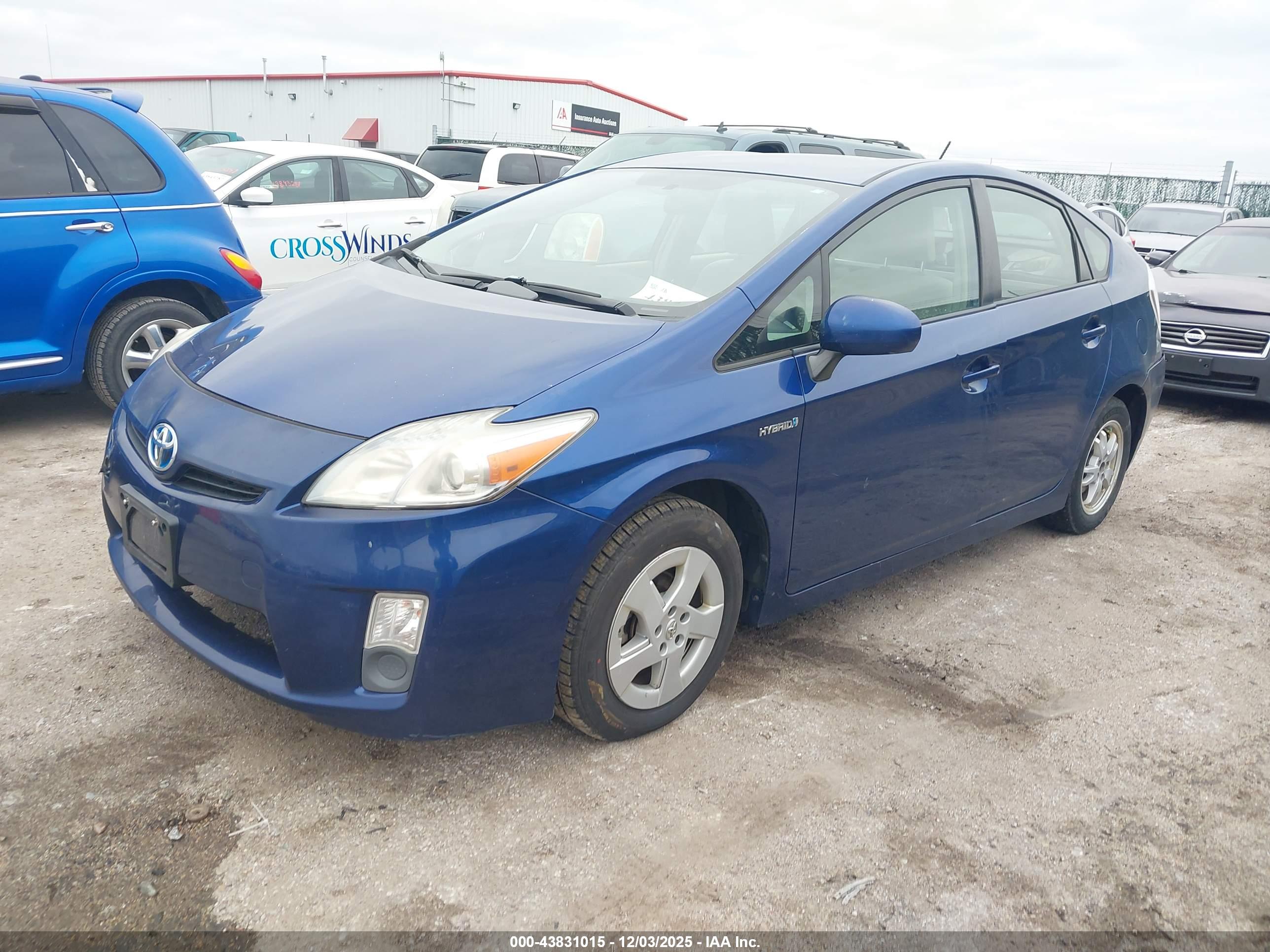 TOYOTA PRIUS image 2