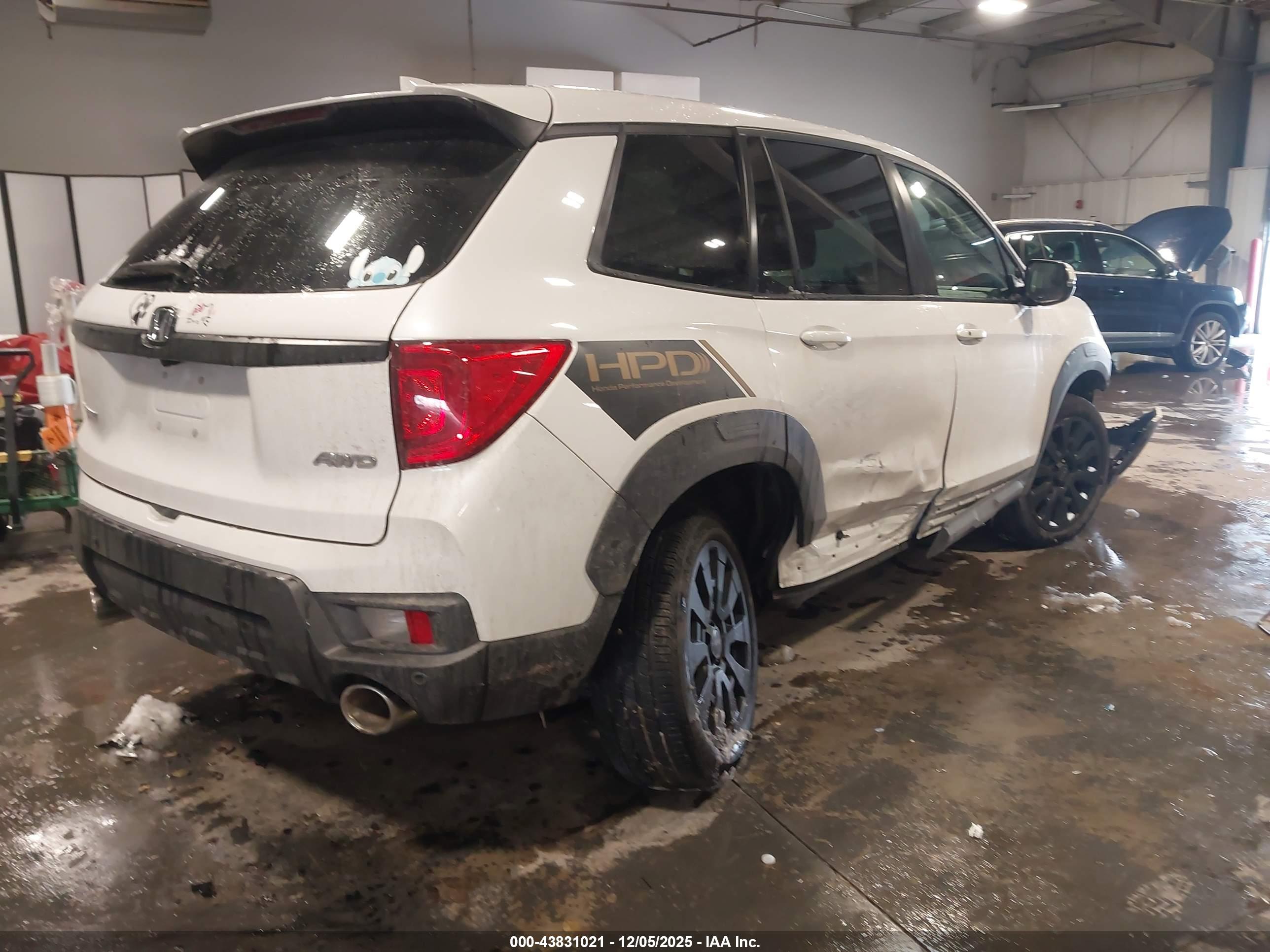 HONDA PASSPORT image 4