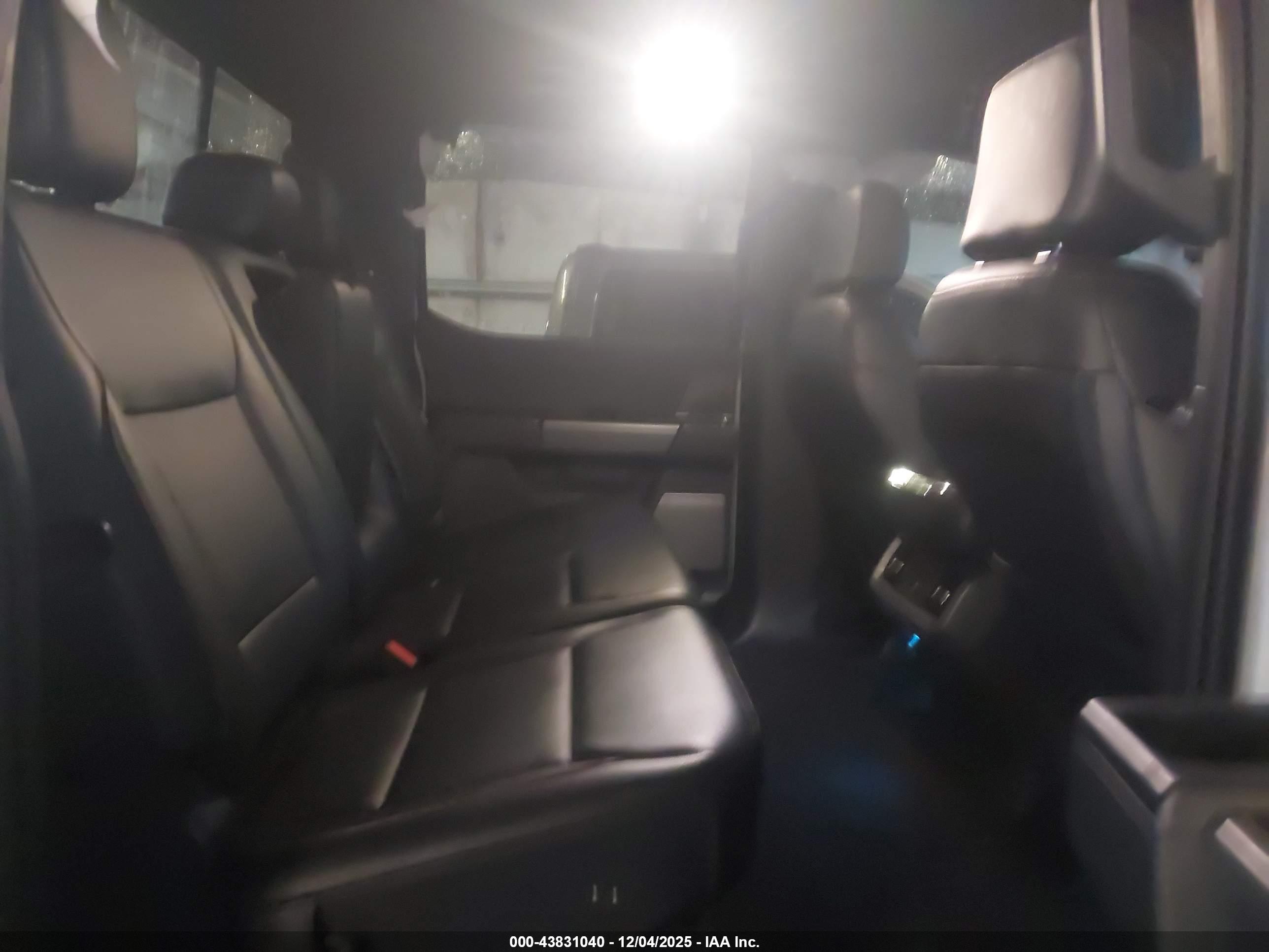 FORD F-150 image 8