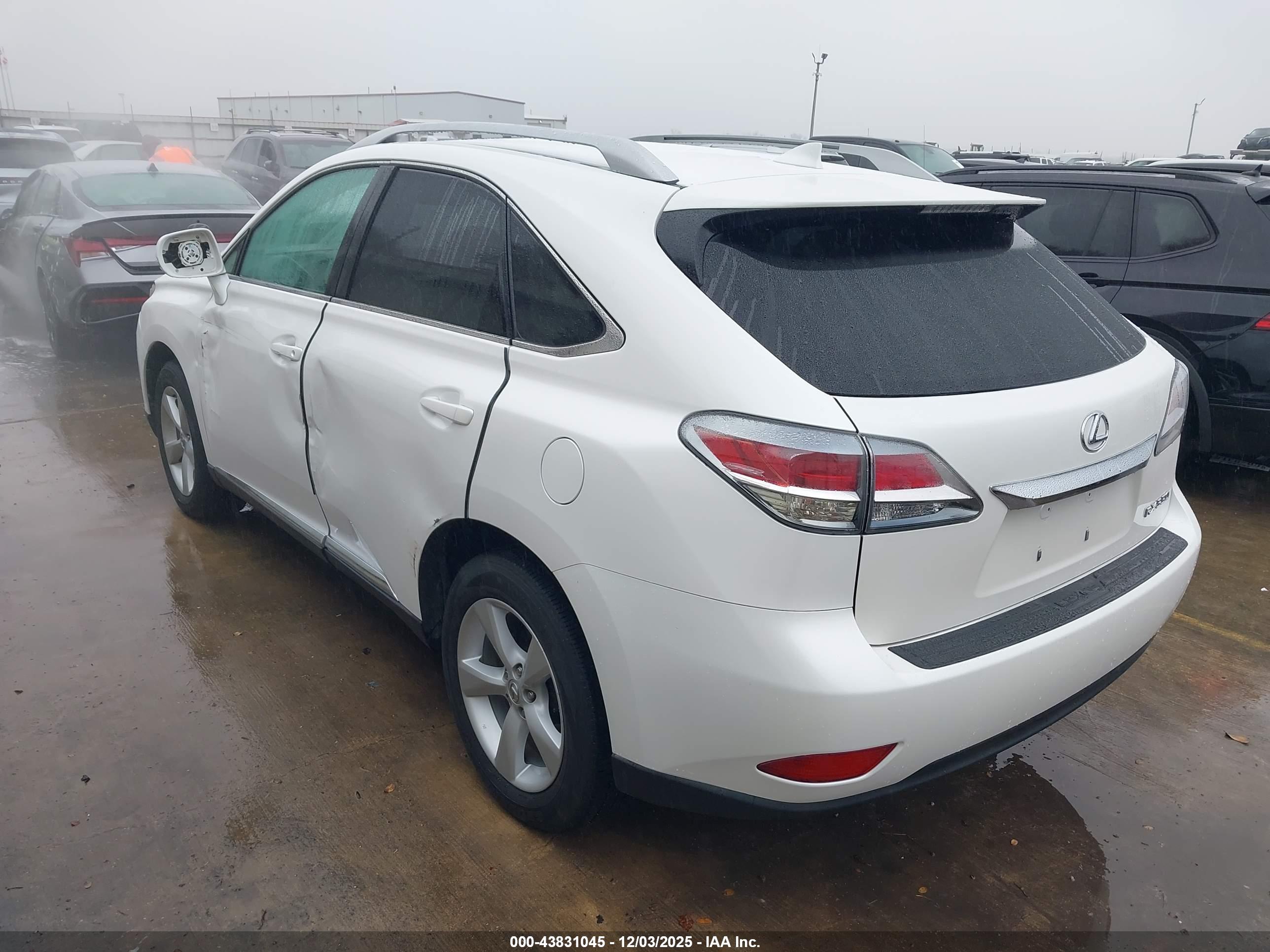LEXUS RX image 3