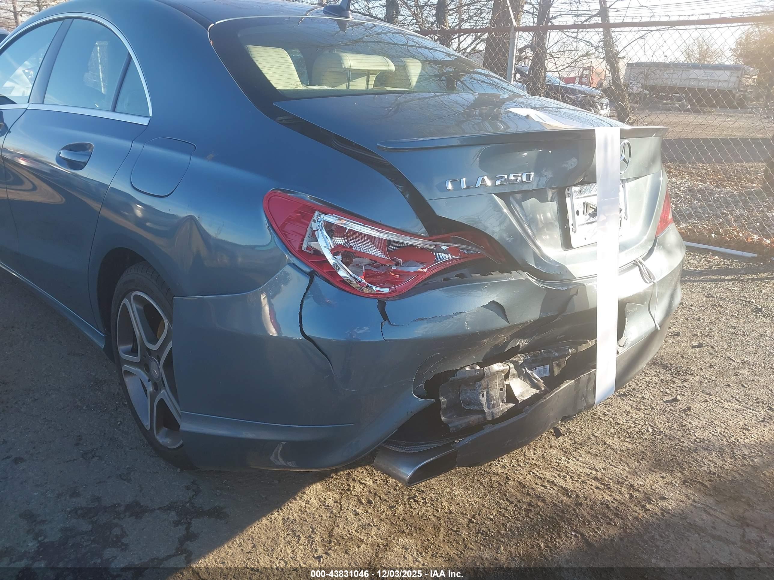 MERCEDES-BENZ CLA image 6