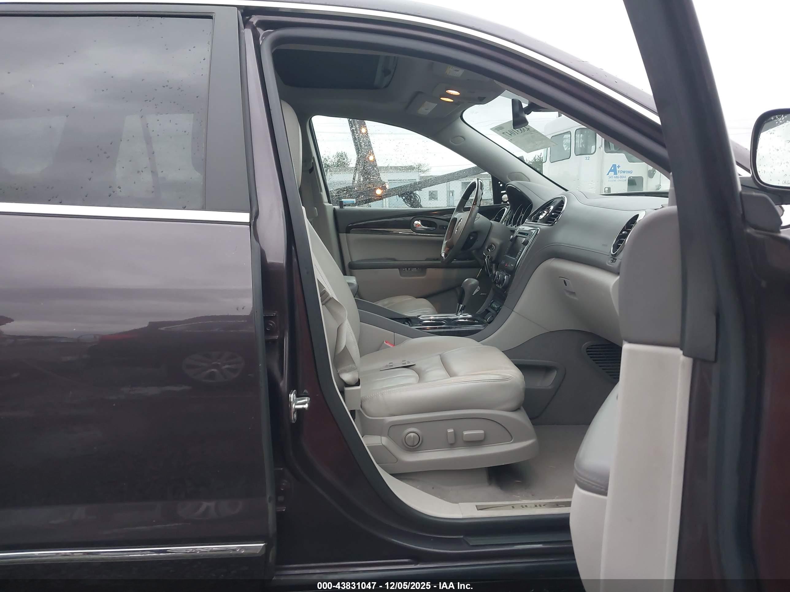 BUICK ENCLAVE image 5