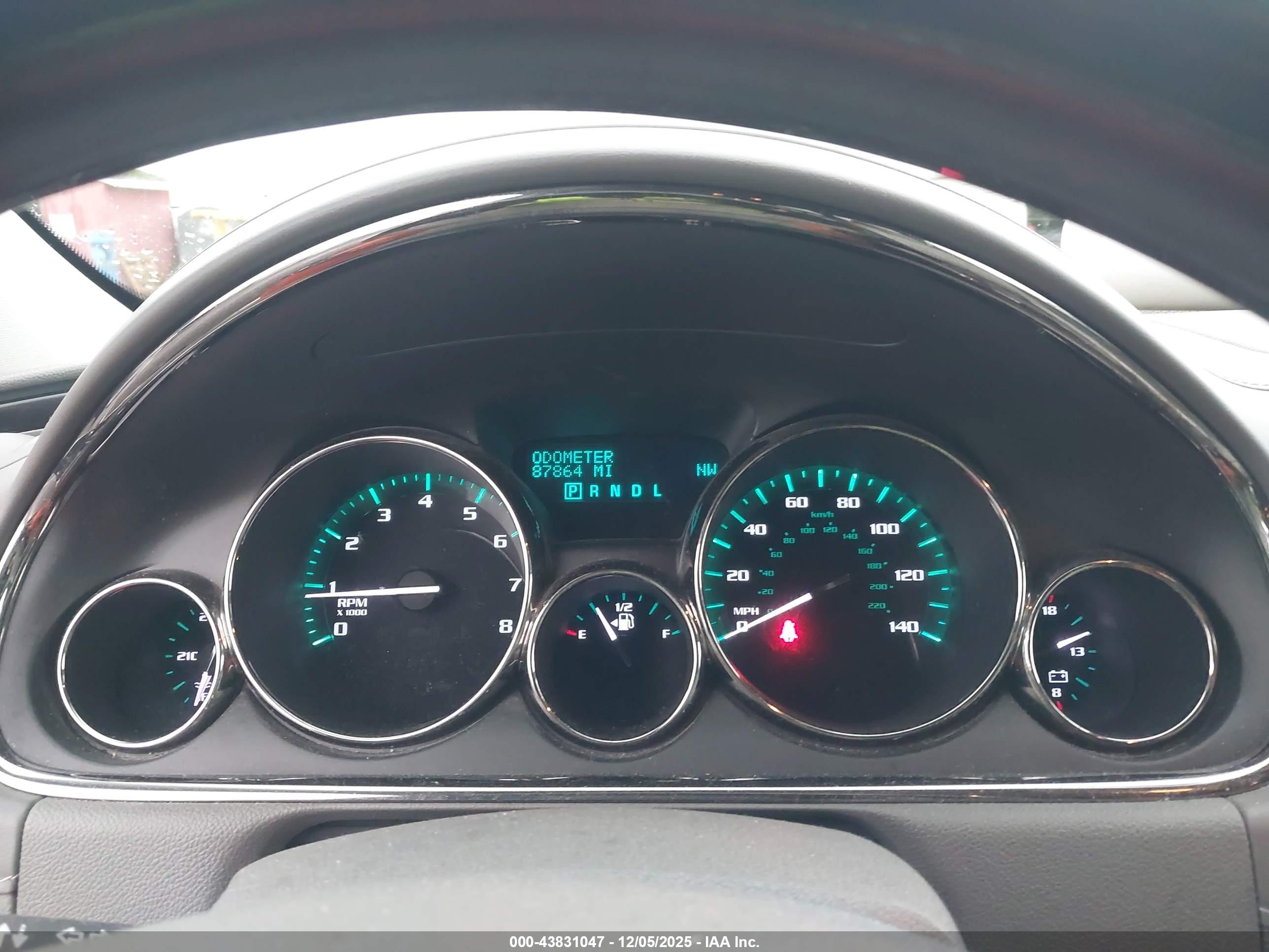 BUICK ENCLAVE image 7