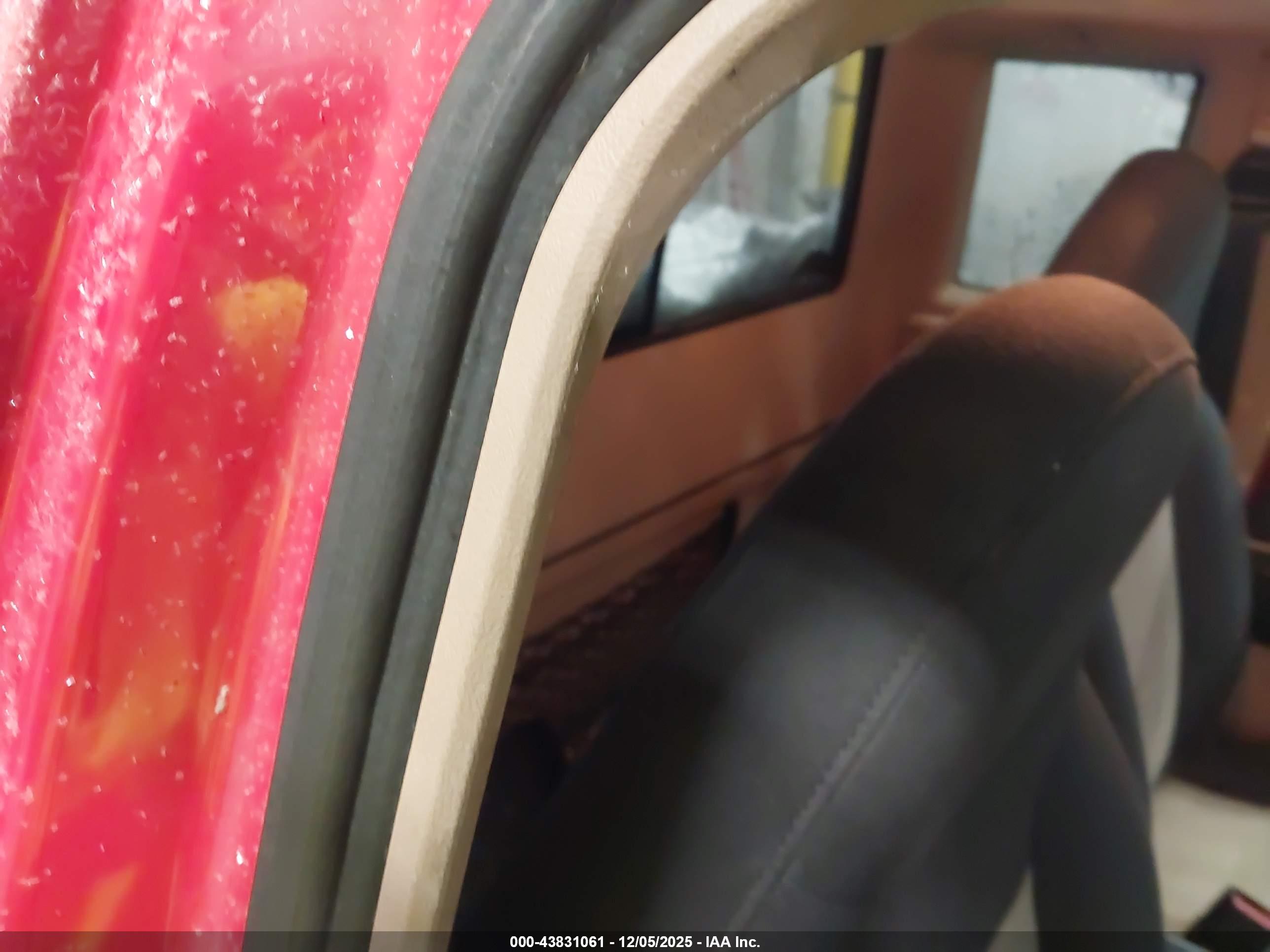 FORD RANGER image 8