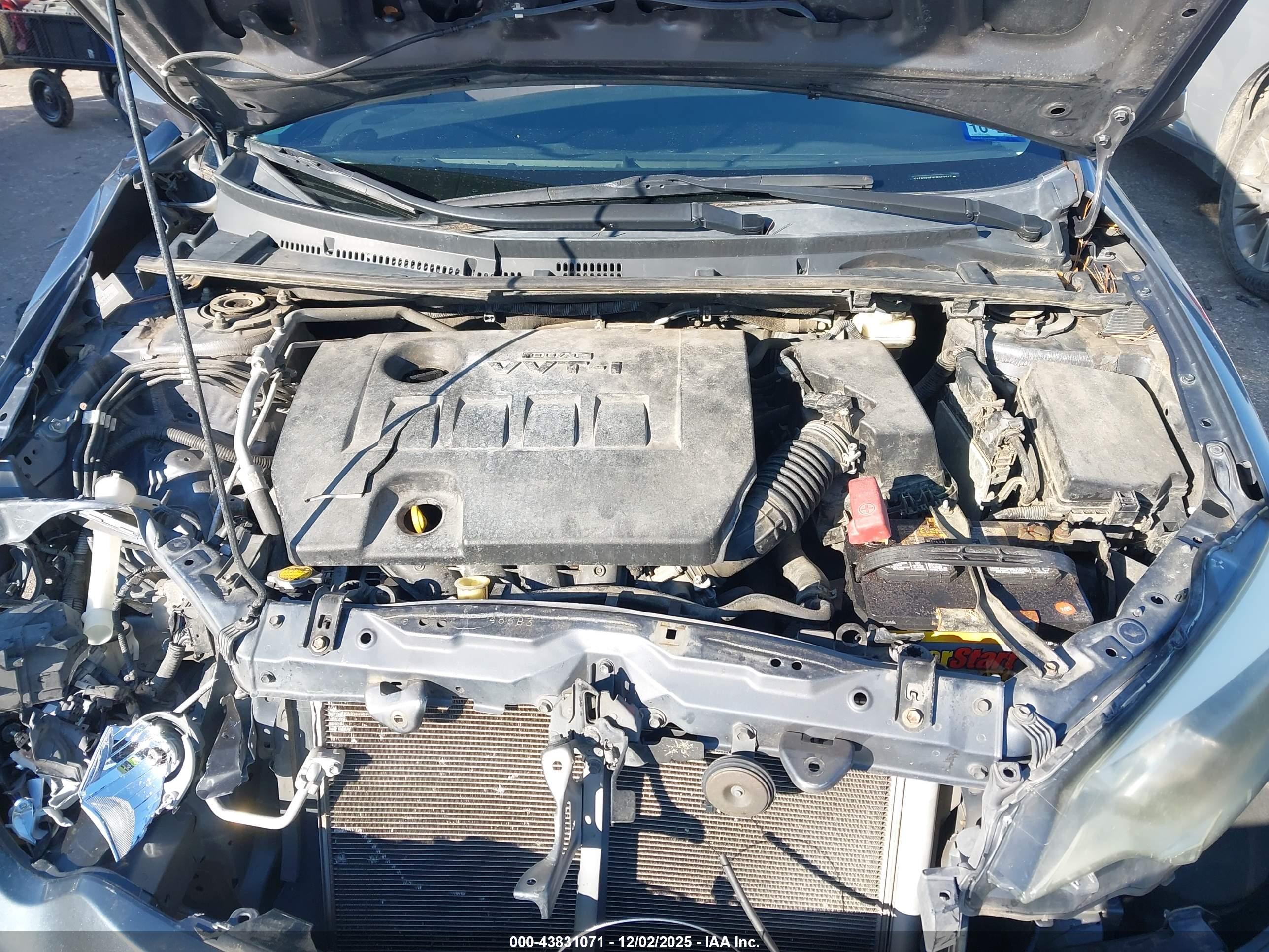 TOYOTA COROLLA image 10
