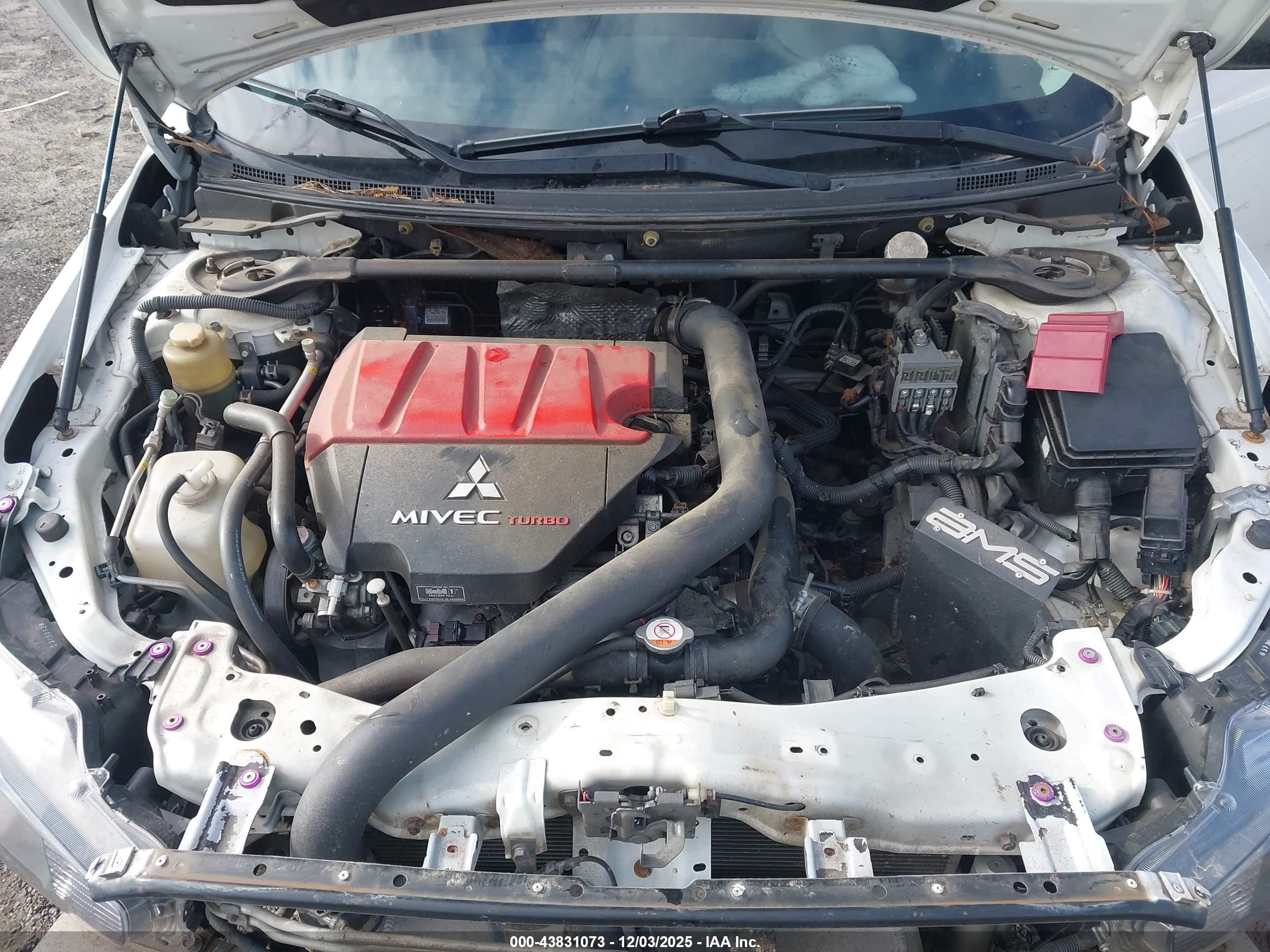 MITSUBISHI LANCER image 10