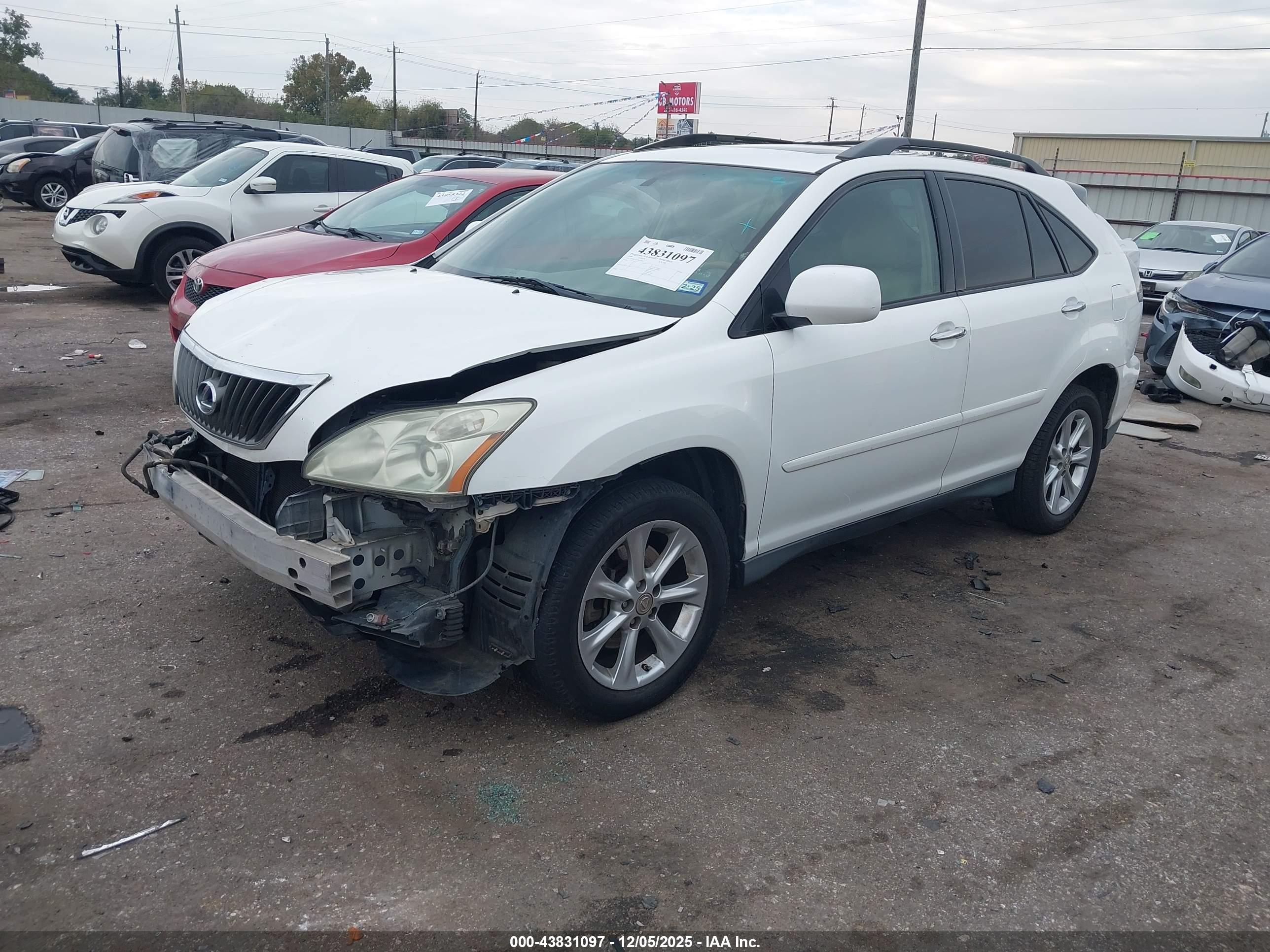 LEXUS RX image 2