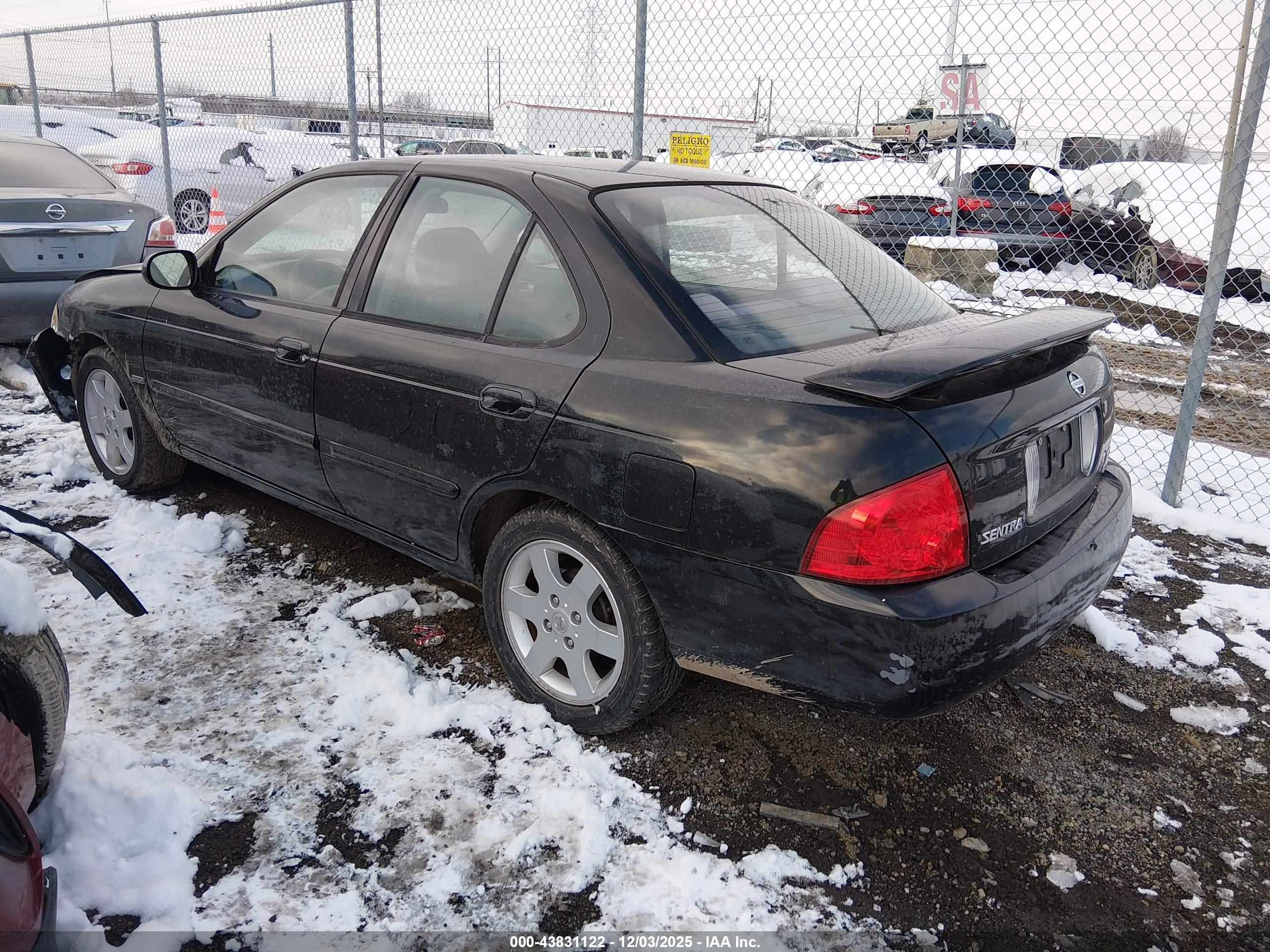 NISSAN SENTRA image 3