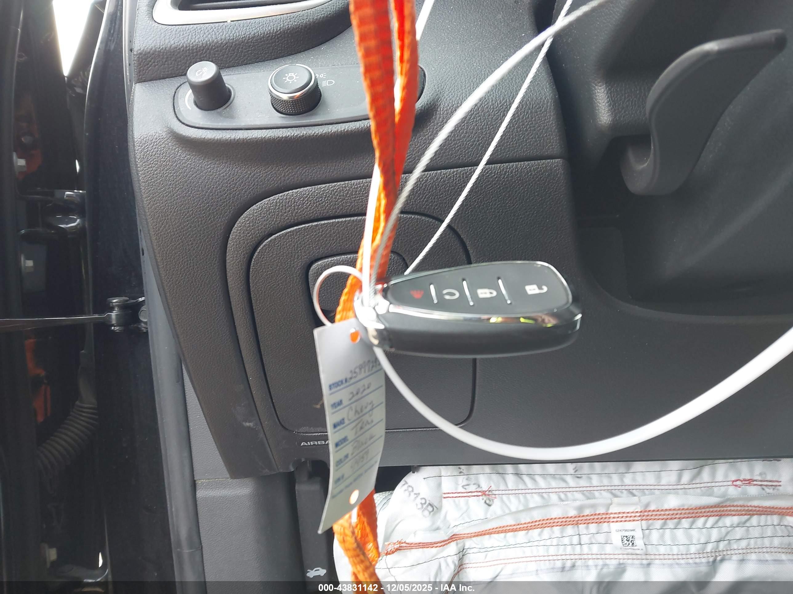 CHEVROLET TRAX image 11
