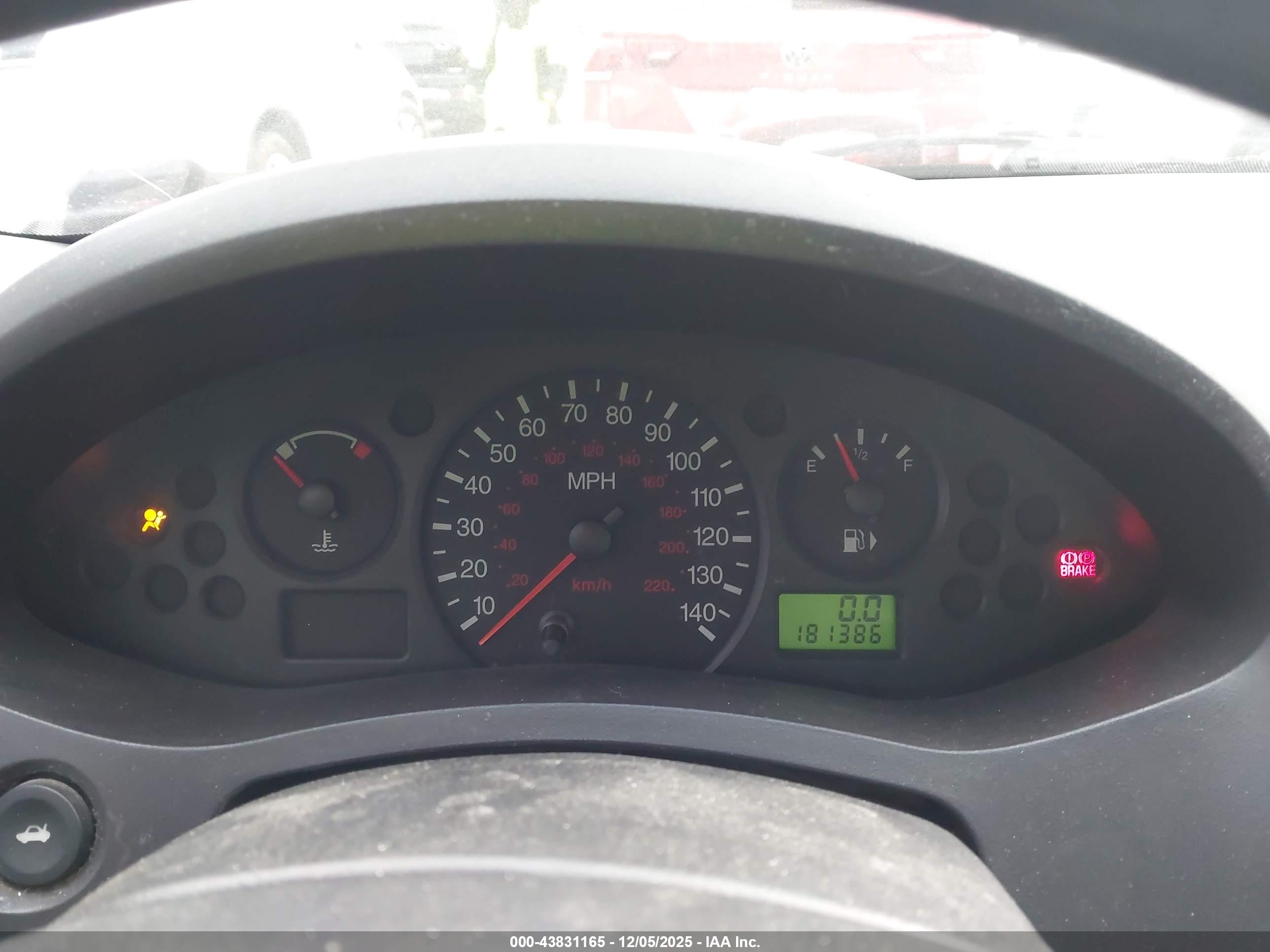 FORD FOCUS image 7