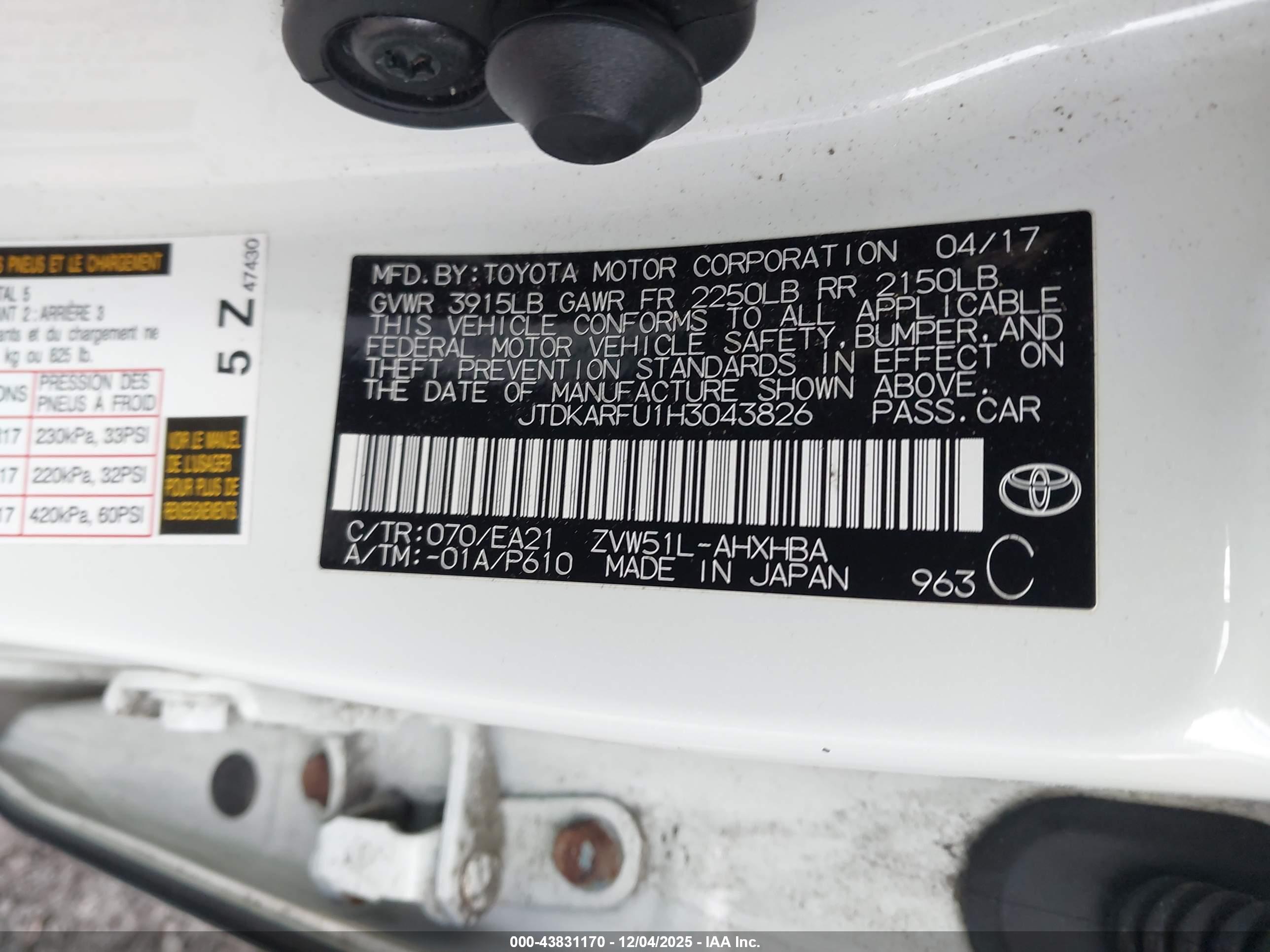 TOYOTA PRIUS image 9