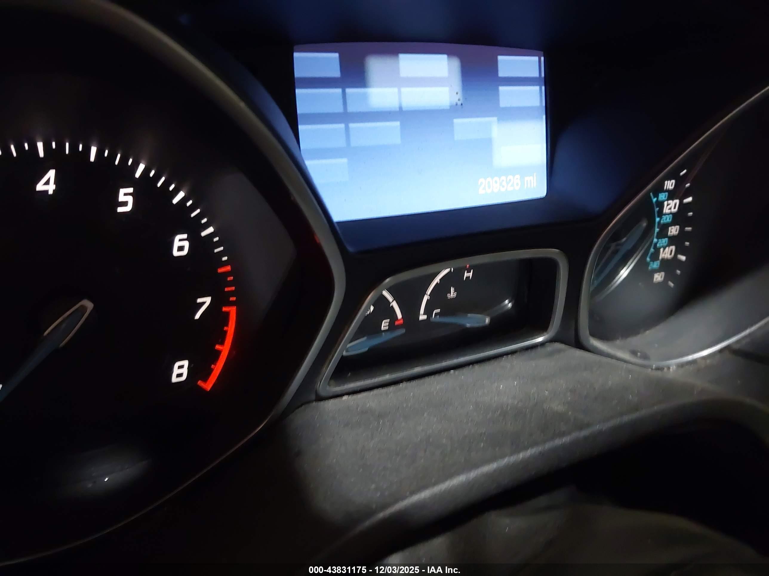 FORD FOCUS image 7