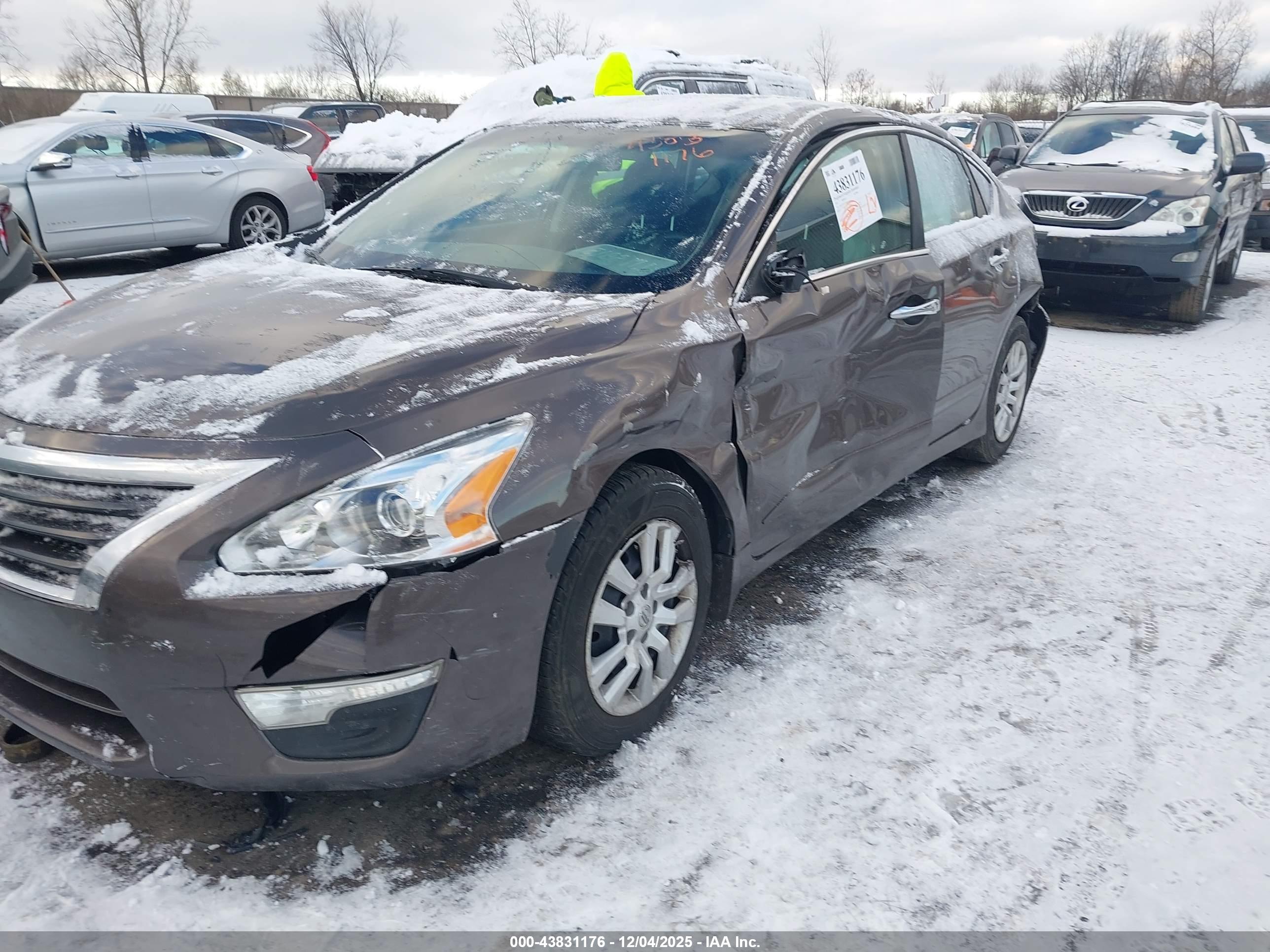 NISSAN ALTIMA image 6