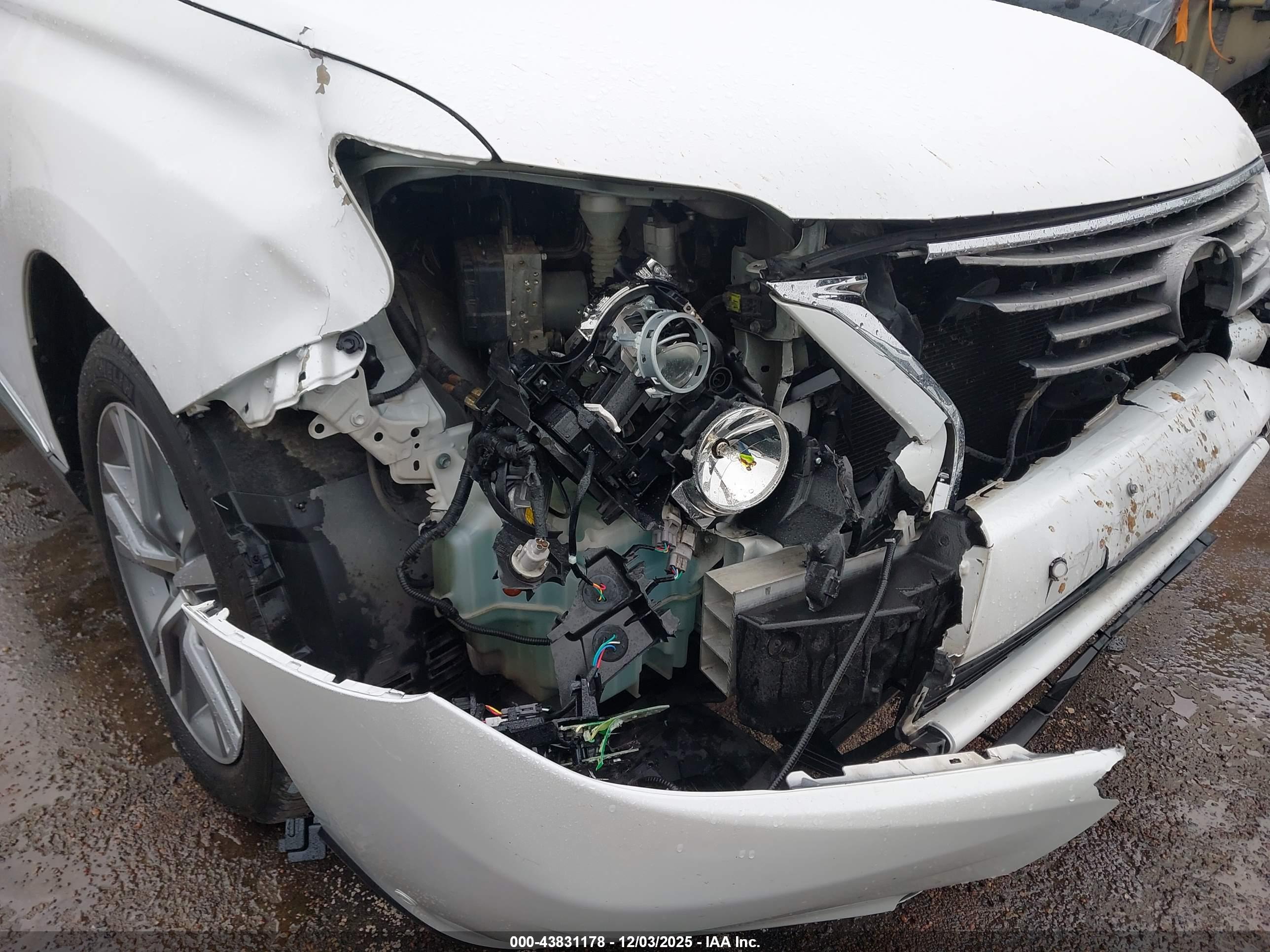 LEXUS RX image 6