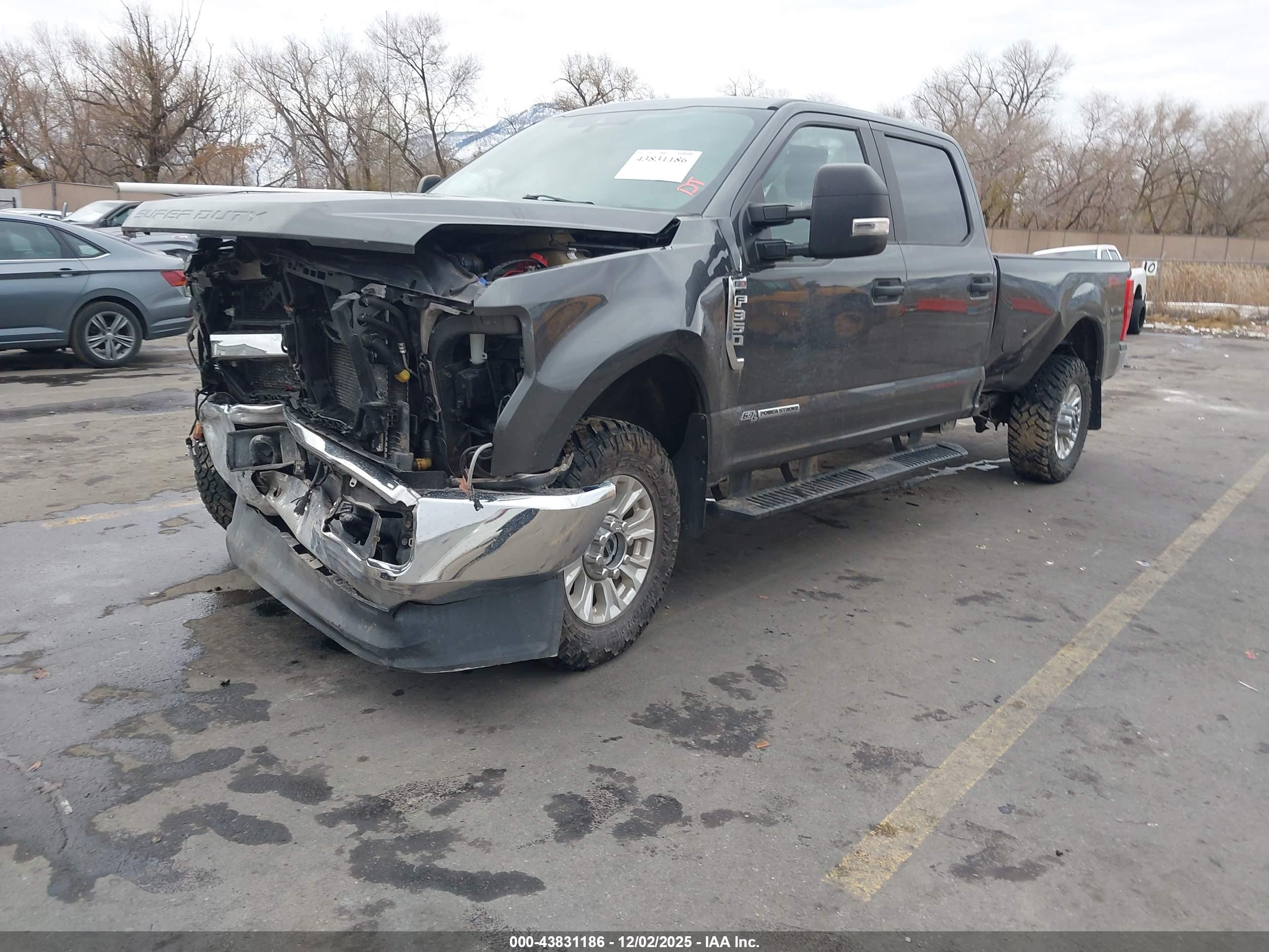 FORD F-350 image 2