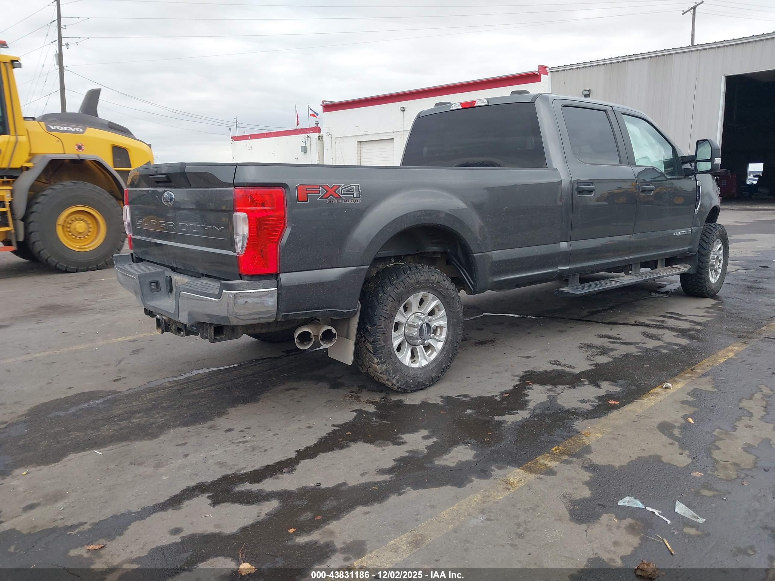 FORD F-350 image 4