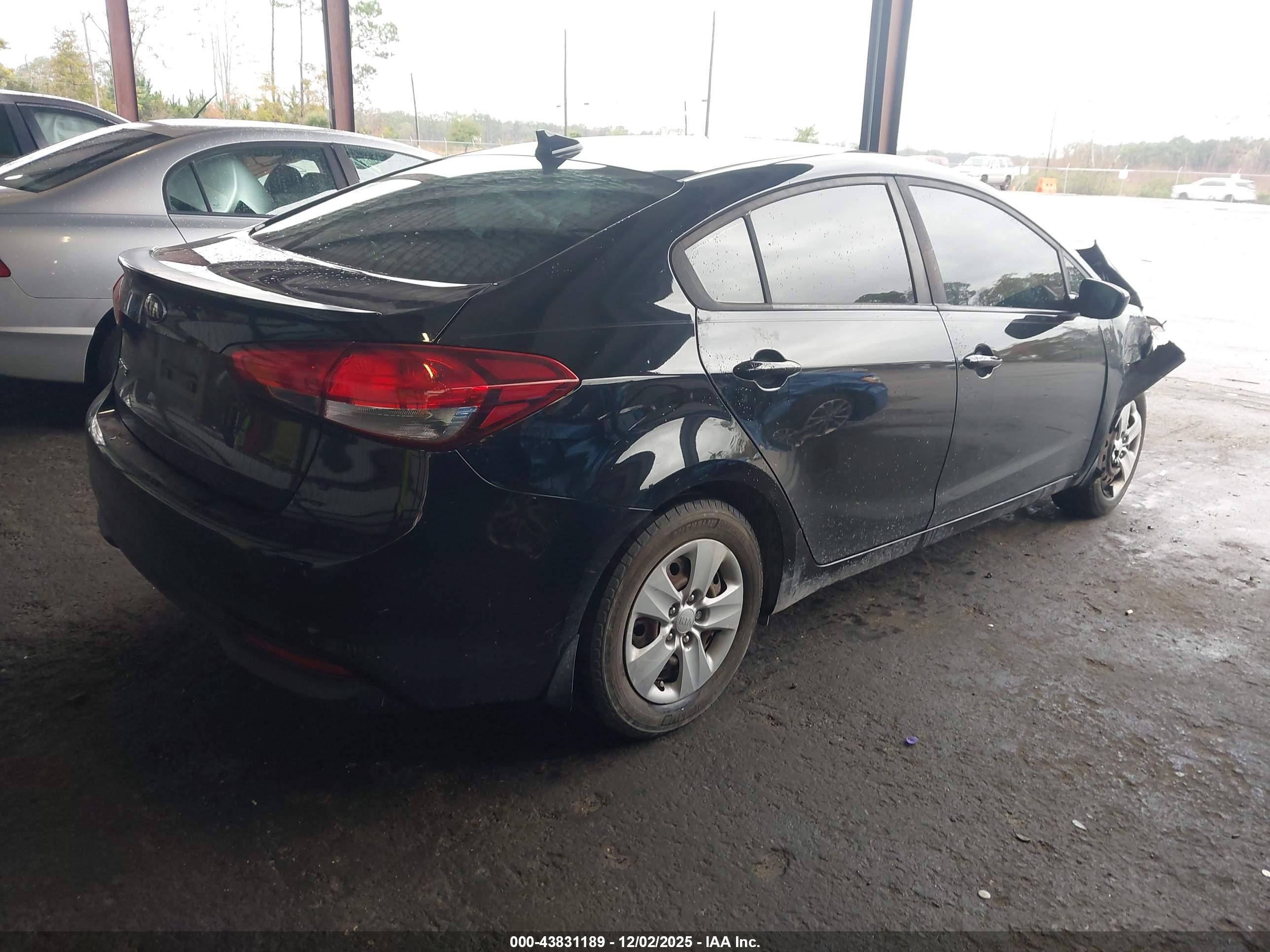 KIA FORTE image 4