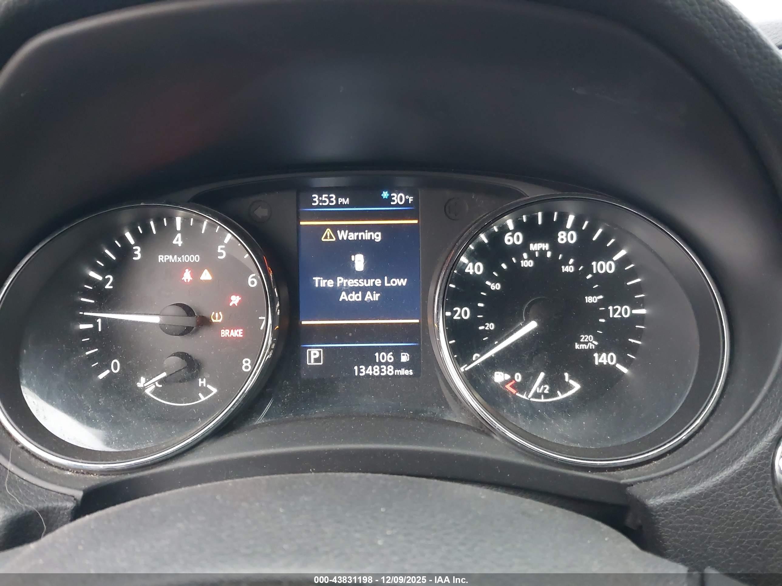 NISSAN ROGUE image 7