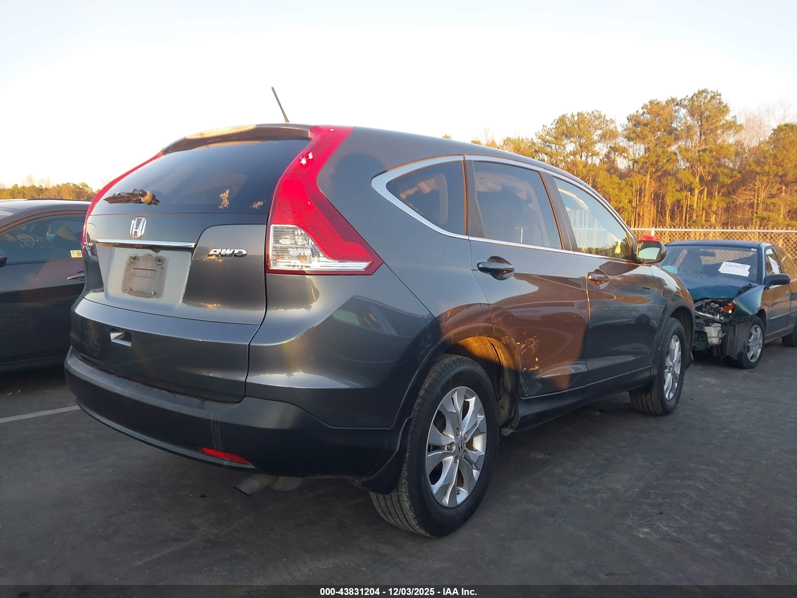 HONDA CR-V image 4
