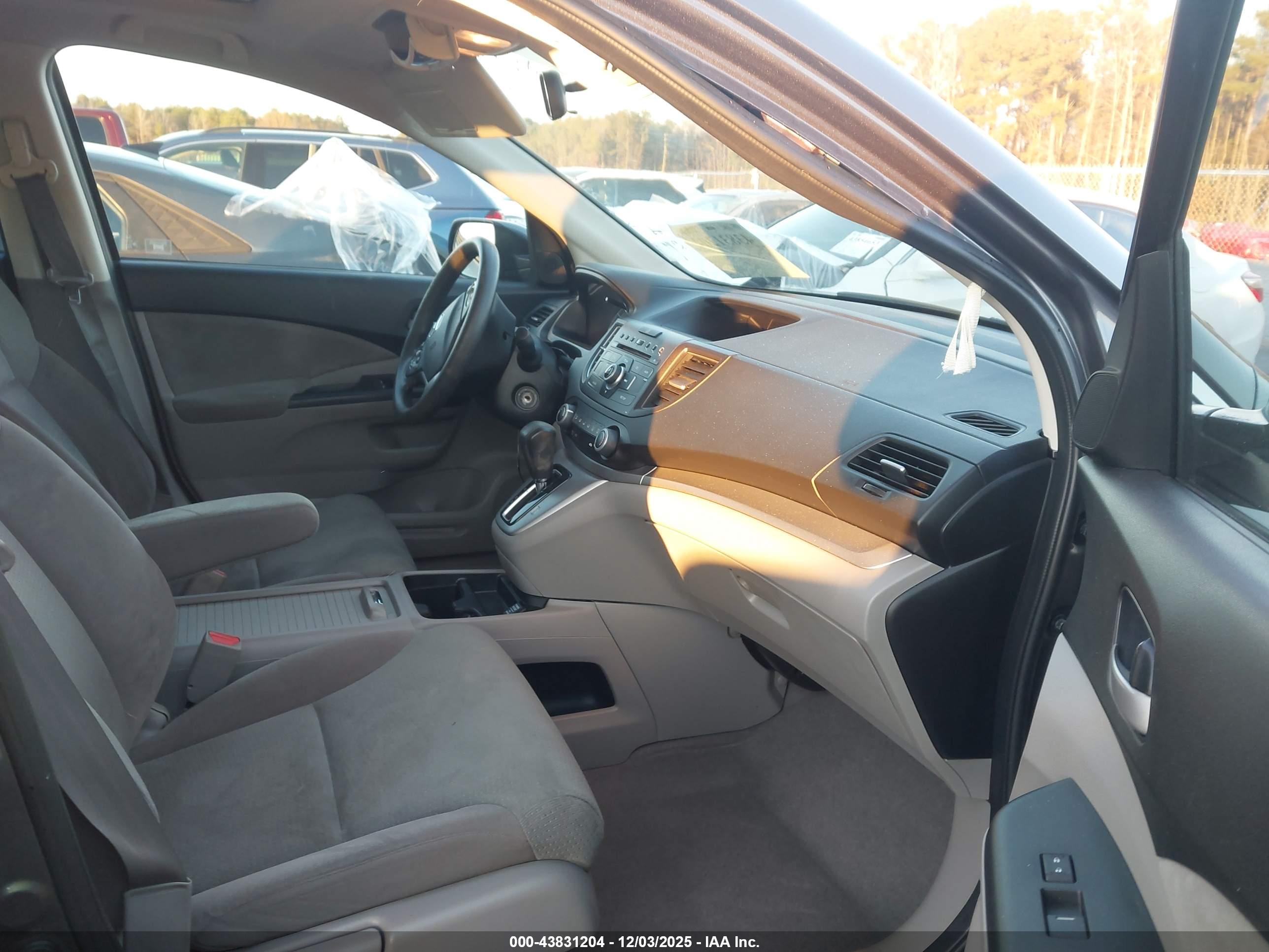 HONDA CR-V image 5