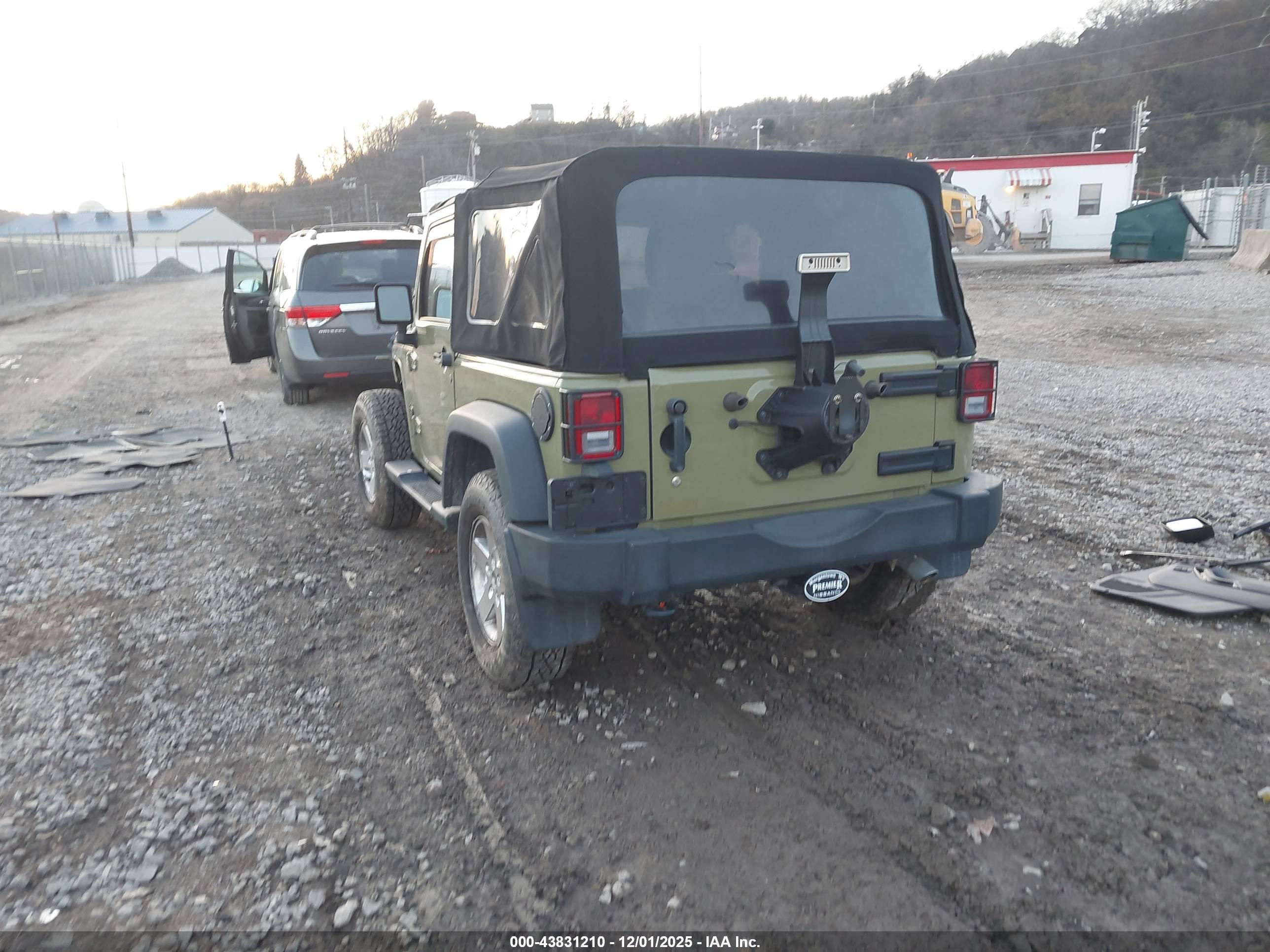 JEEP WRANGLER image 3
