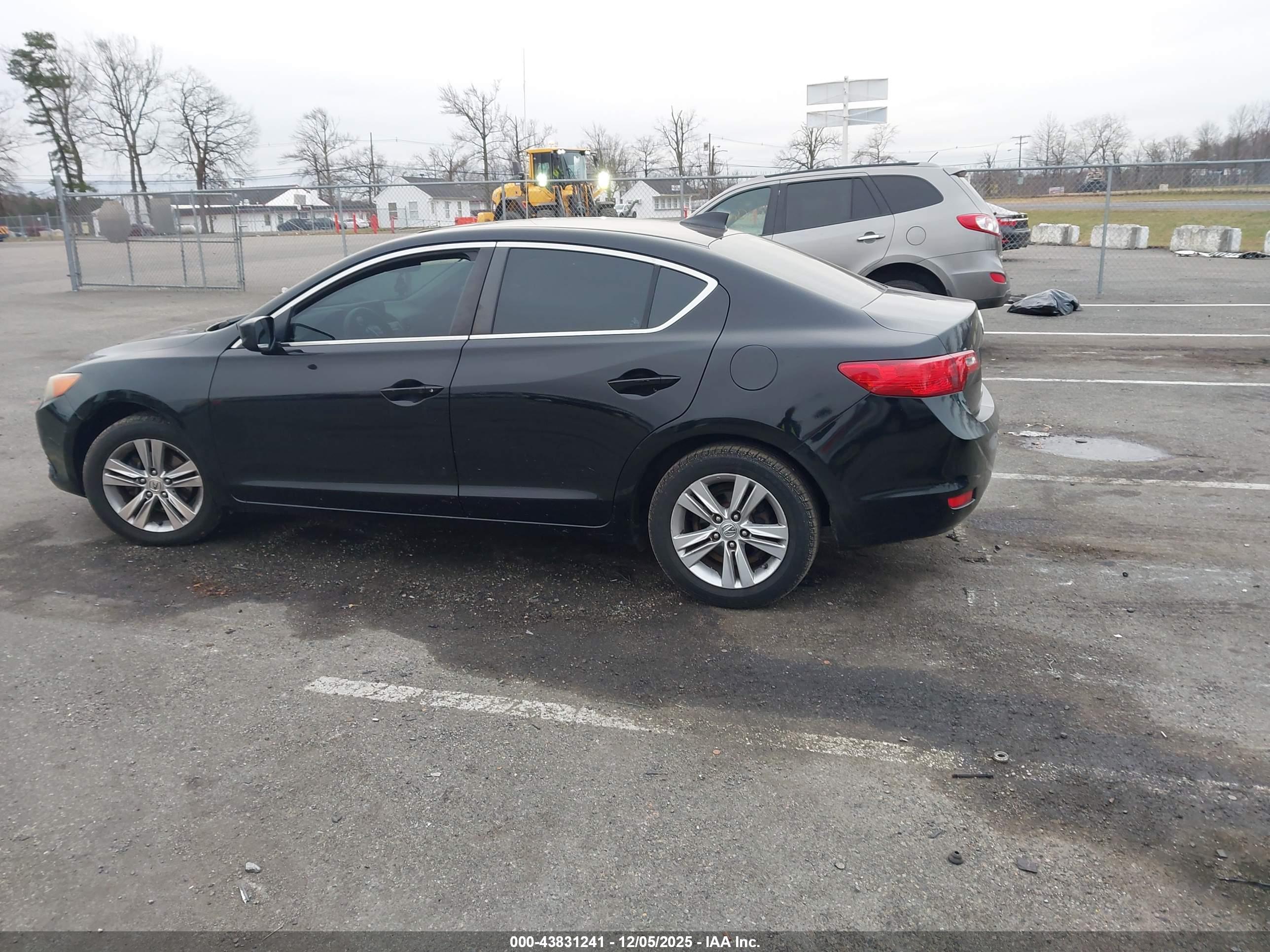 ACURA ILX image 3